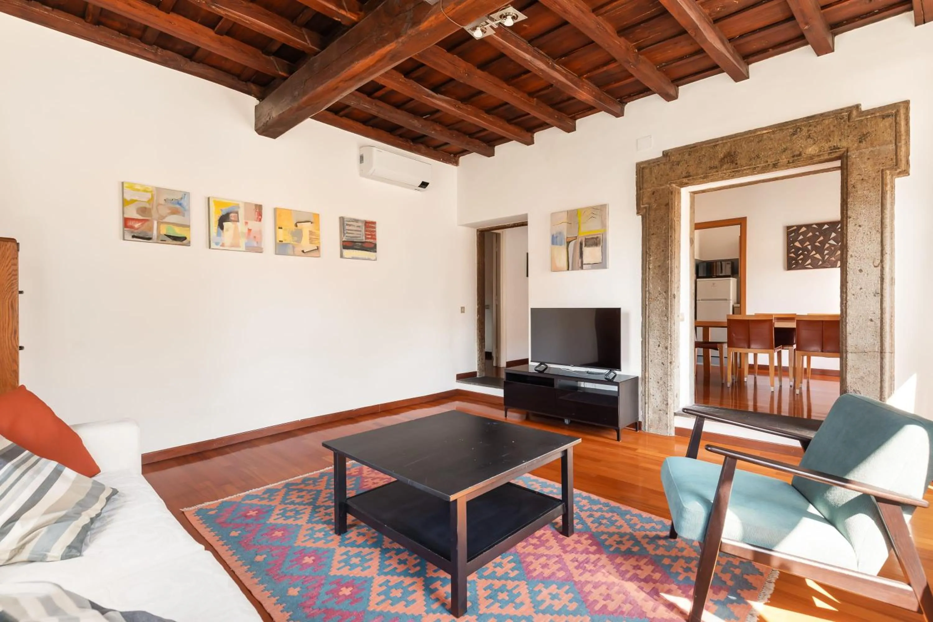 Farnese Apartment 1870