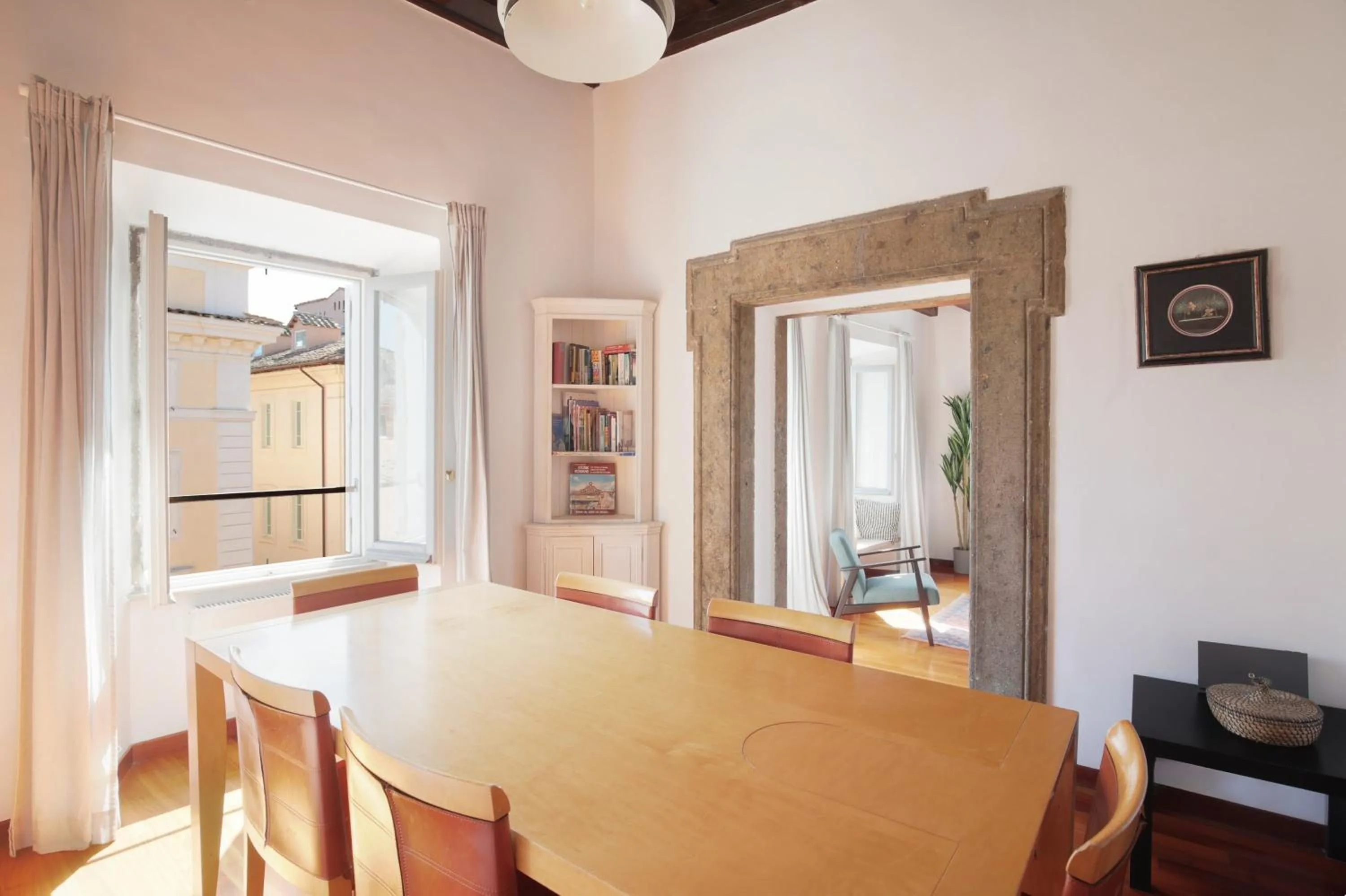 Farnese Apartment 1870