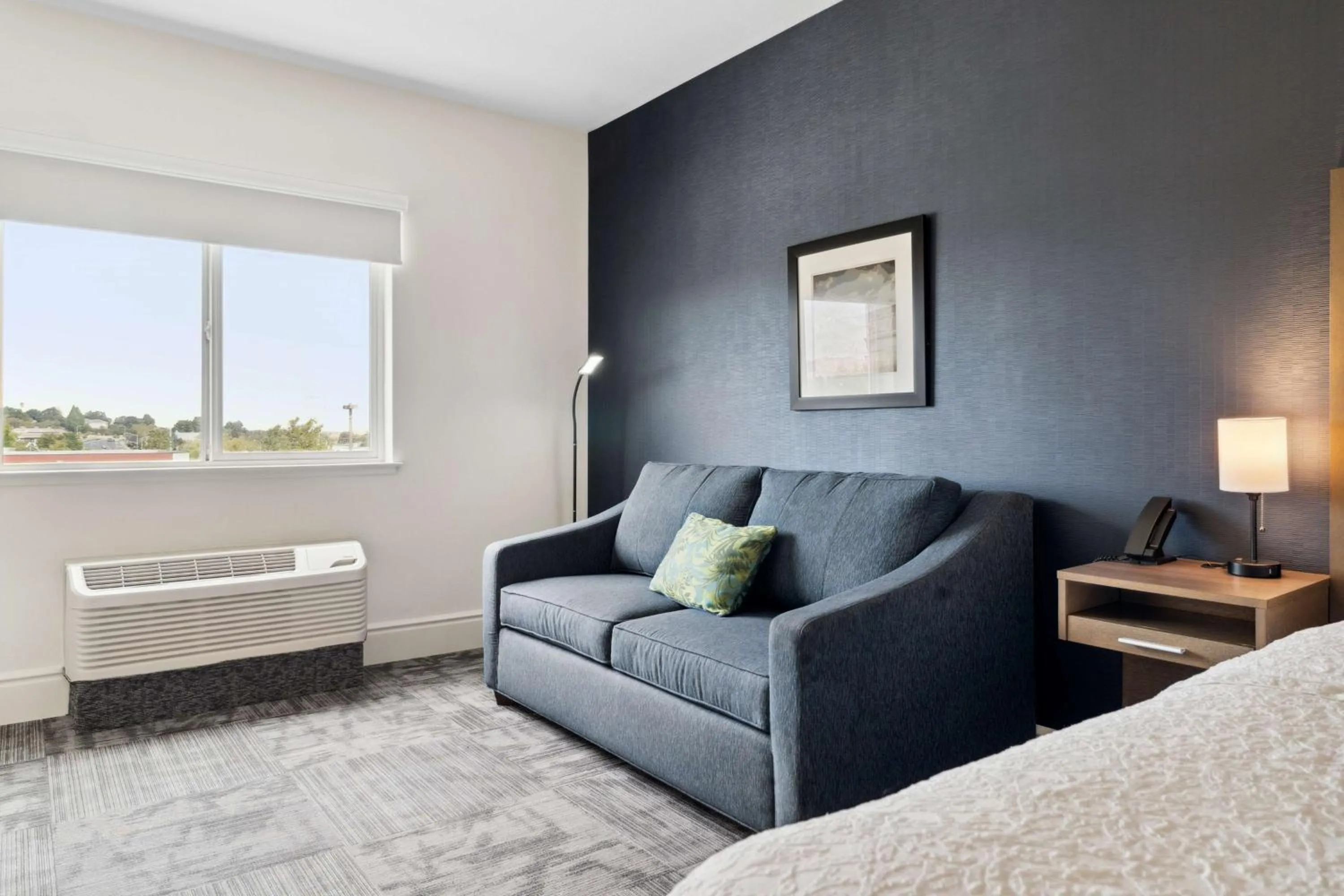 Bedroom in Sonesta Essential Vacaville Napa Valley