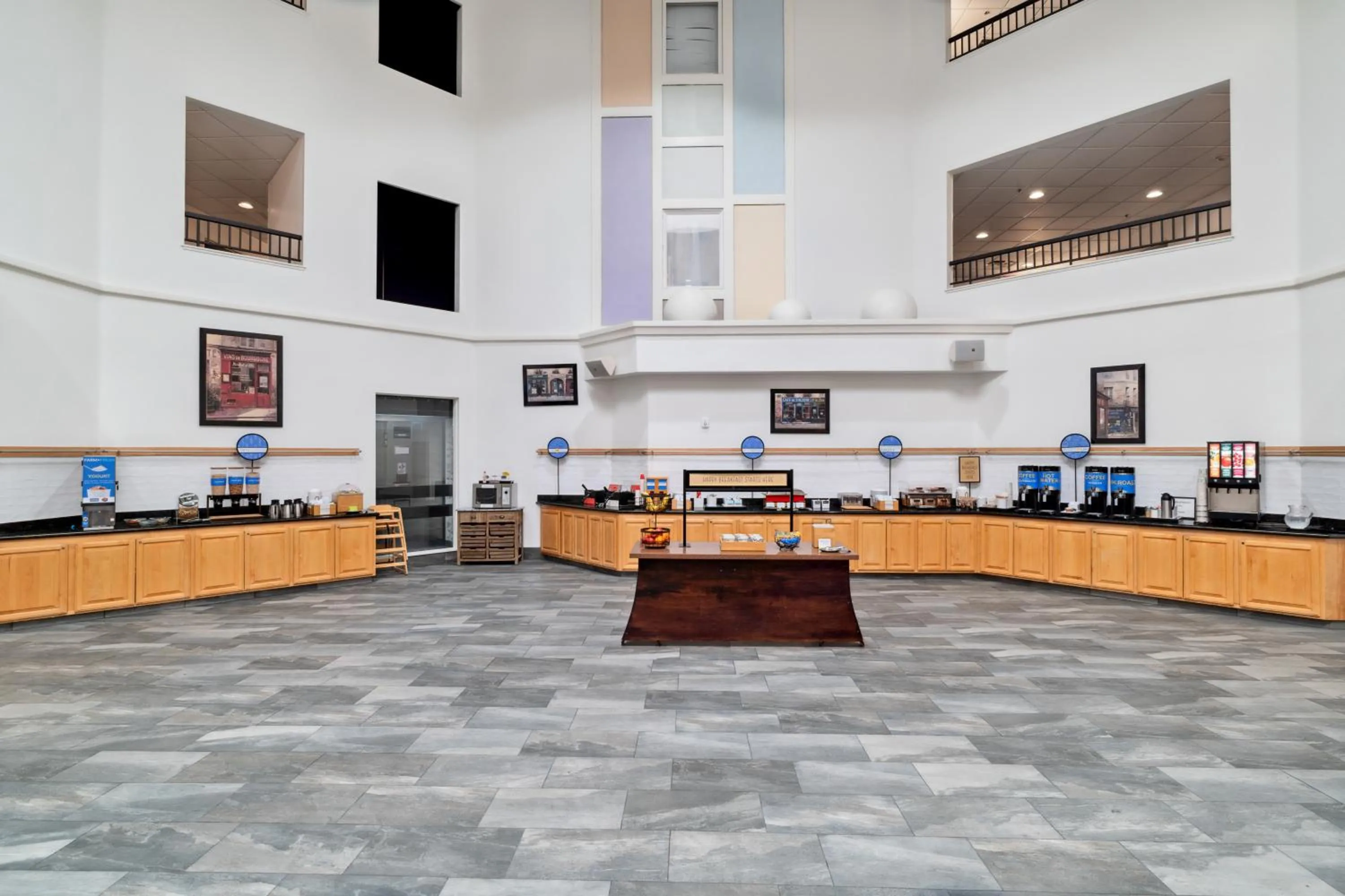 Breakfast in Sonesta Essential Vacaville Napa Valley