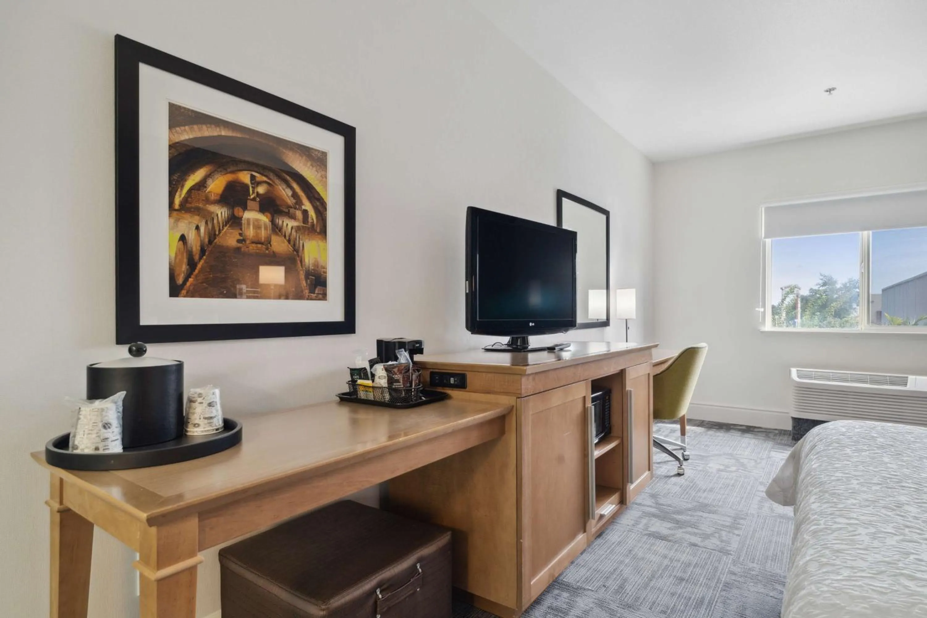 Bedroom in Sonesta Essential Vacaville Napa Valley