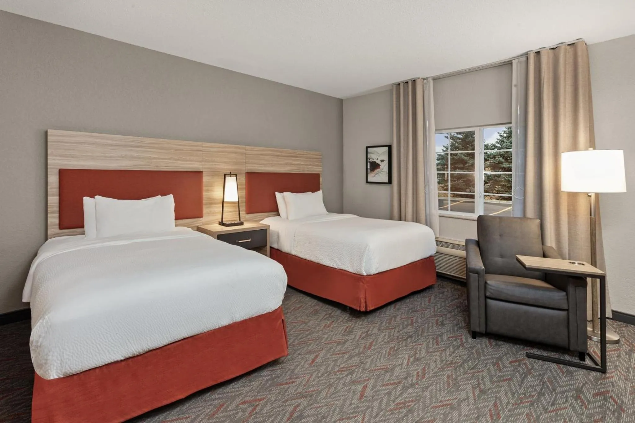 Photo of the whole room, Bed in Candlewood Suites Elgin – Northwest Chicago by IHG