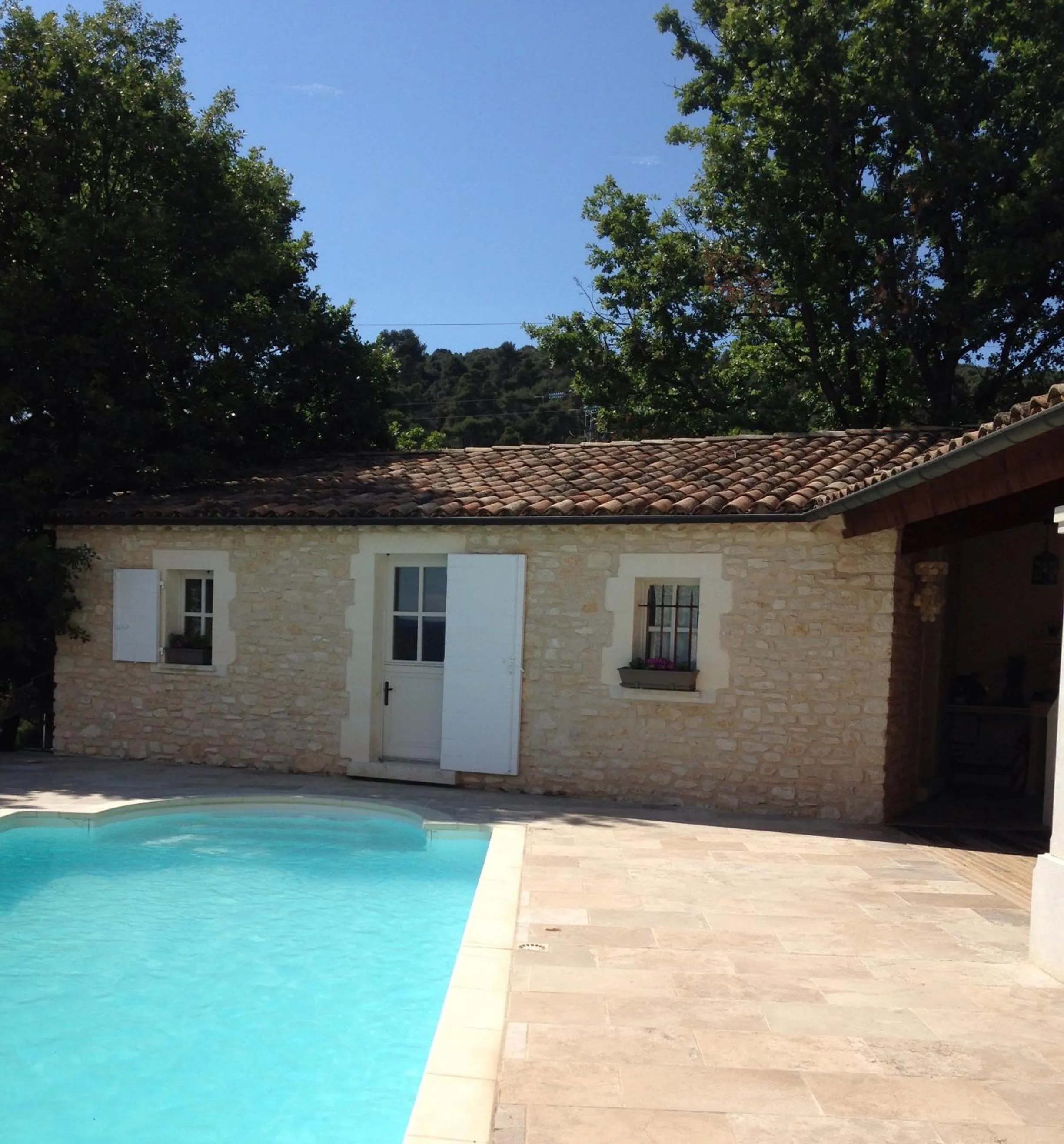 Facade/entrance in Provence Dodo