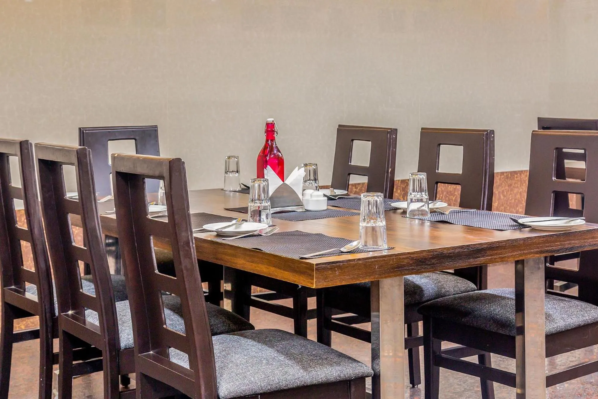 Restaurant/Places to Eat in Hotel Sree Devi Madurai