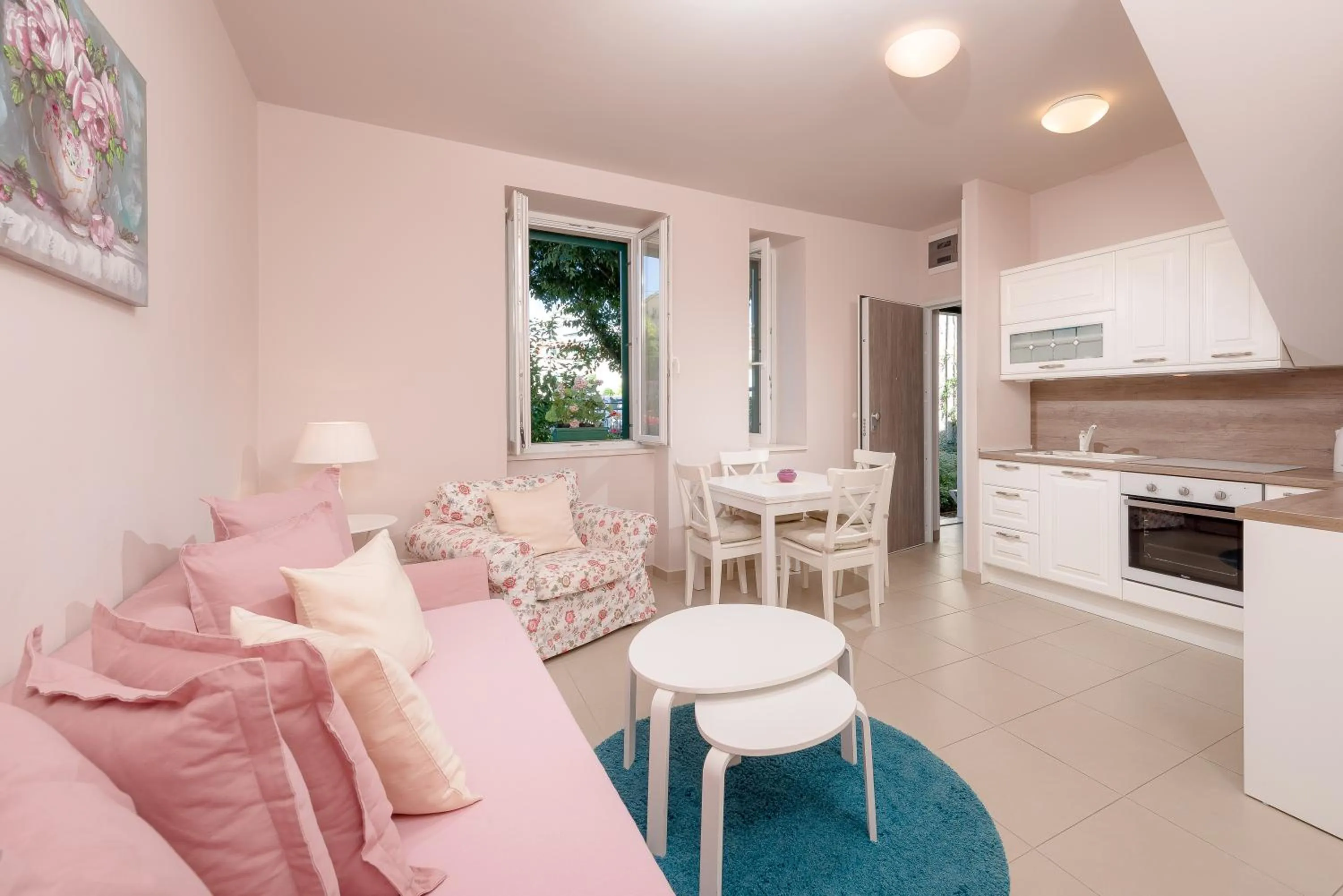 Kitchen or kitchenette in Vila Ora