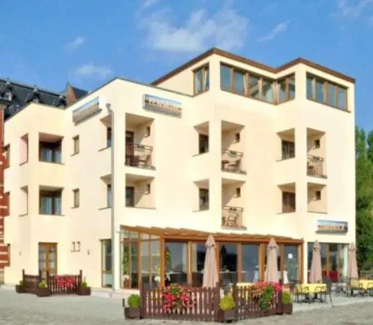 Double Room with Balcony - single occupancy in Pension Oderblick Double Room with Balcony - single occupancy in Pension Oderblick