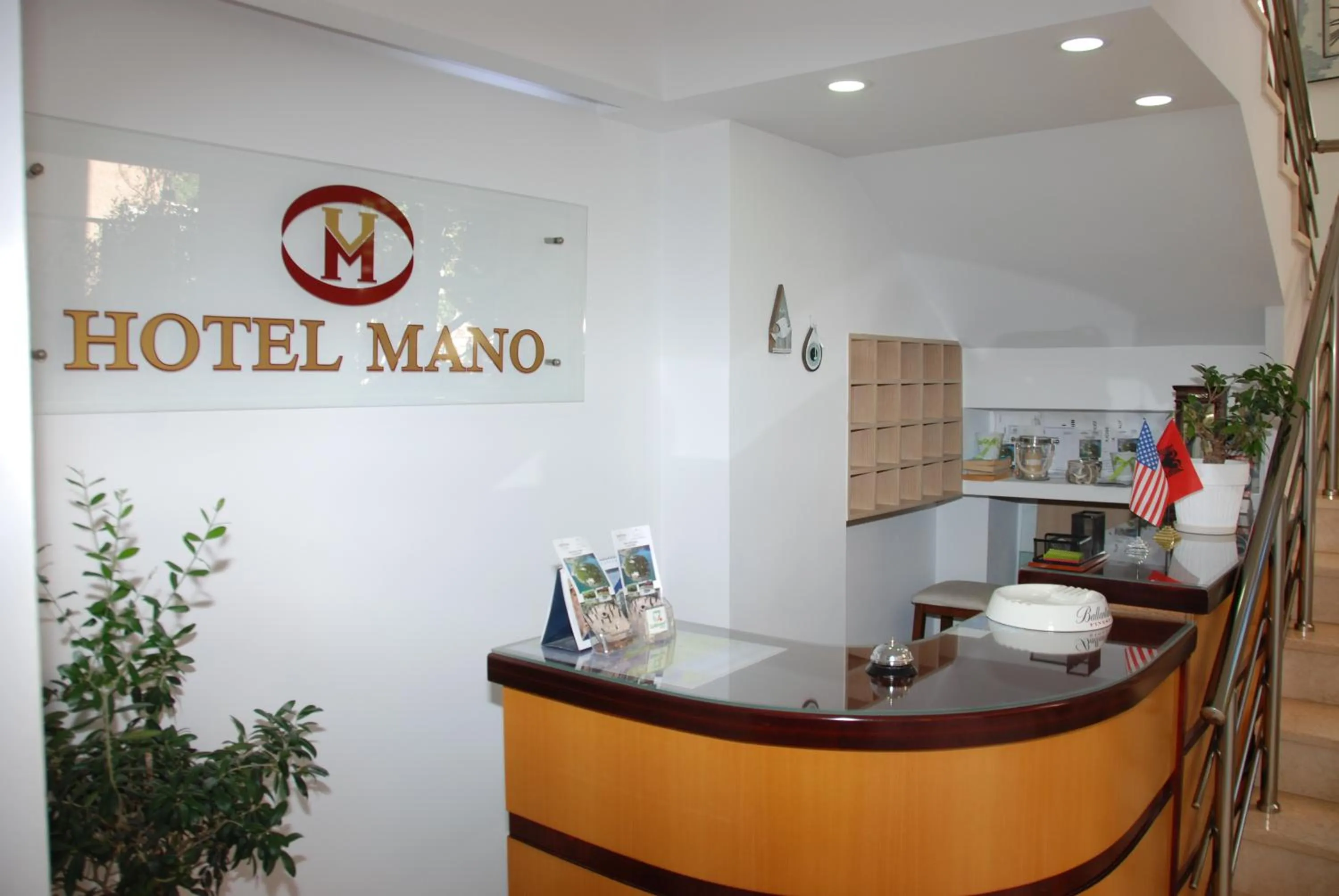 Lobby or reception in Hotel Mano