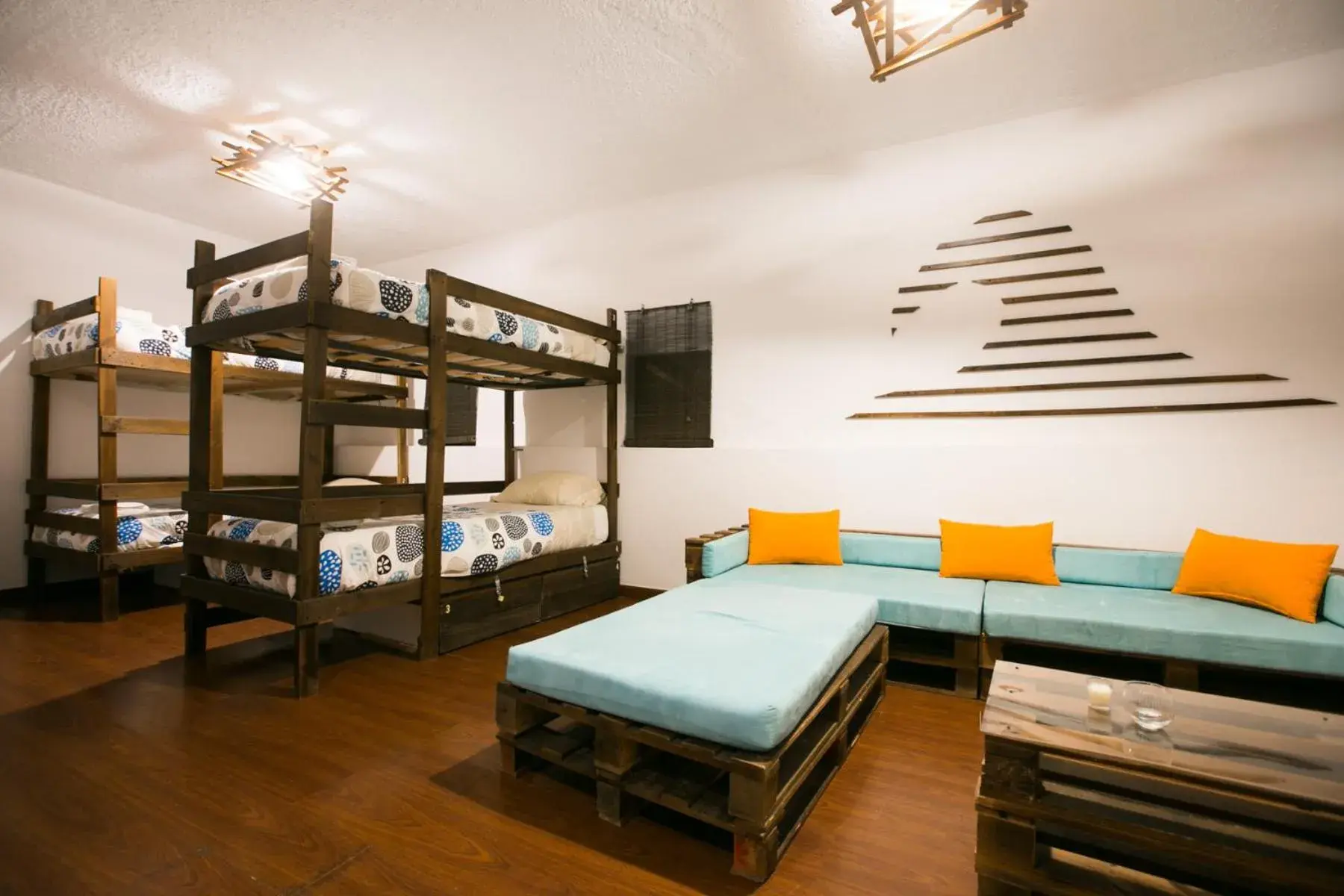 Bed in 4-Bed Mixed Dormitory Room in Douro Surf Hostel Bed in 4-Bed Mixed Dormitory Room in Douro Surf Hostel