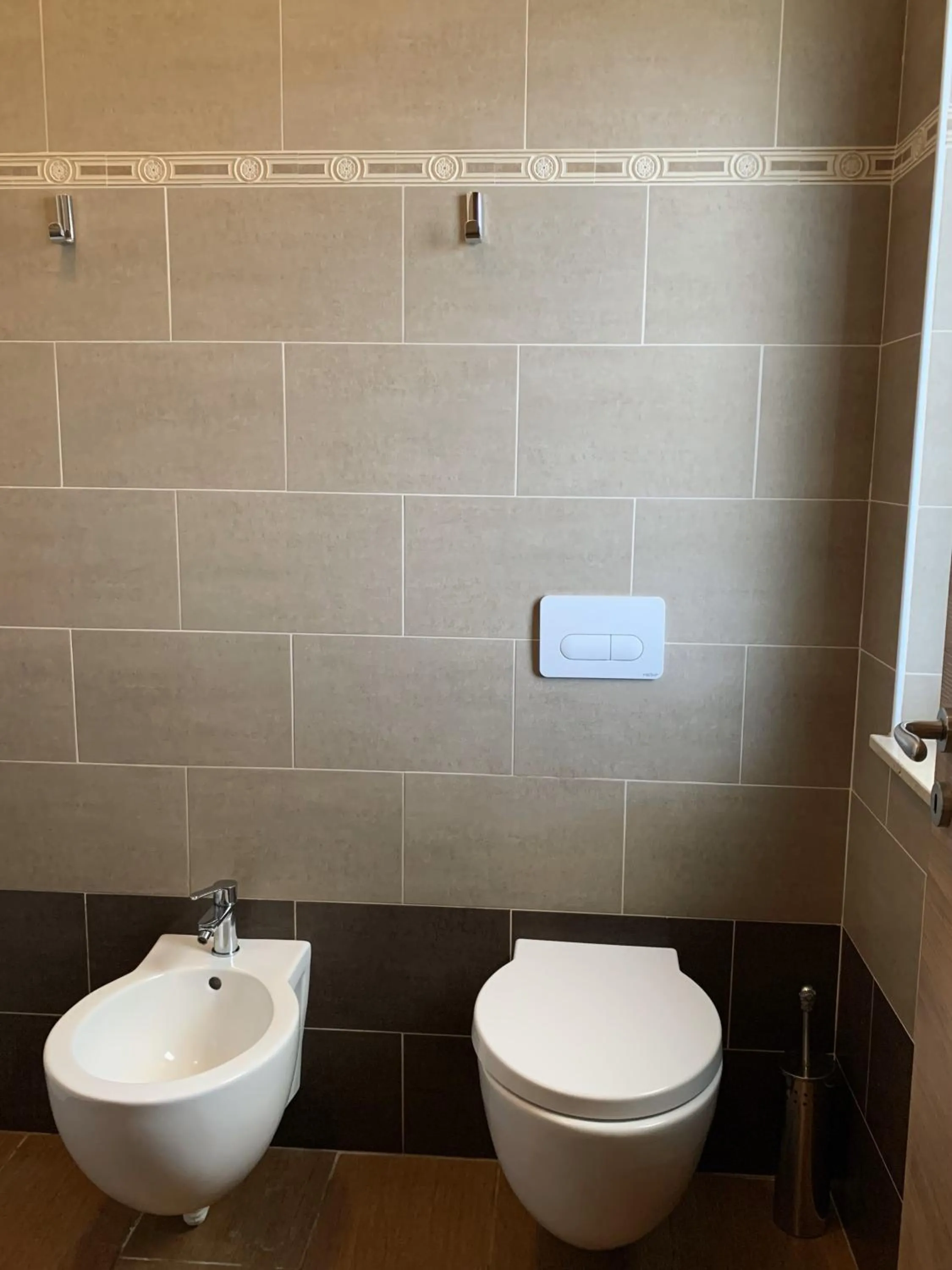 Bathroom in HOTEL MERCURIO SUL MARE - Fish restaurant and private beach