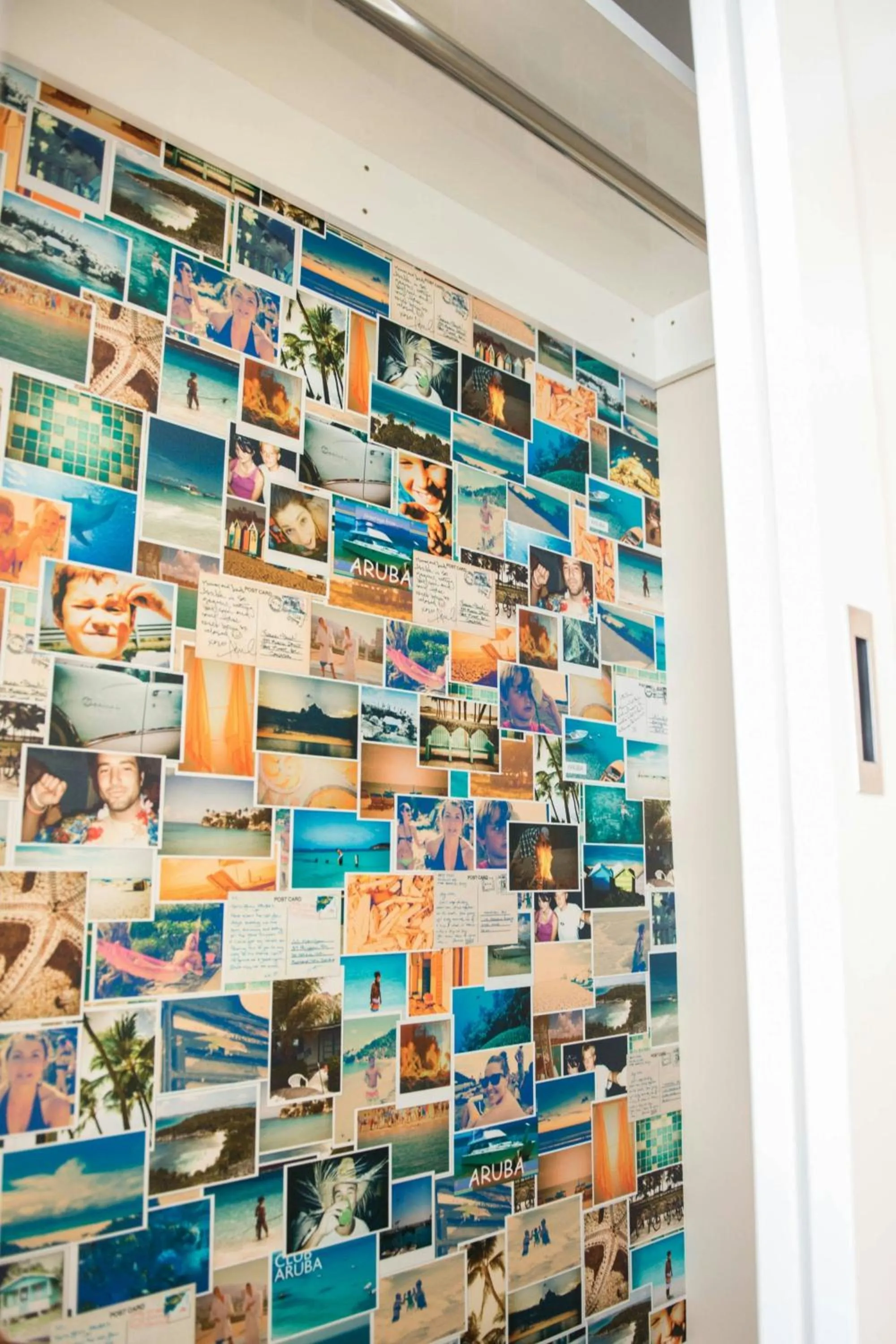 Photo of the whole room in Renaissance Wind Creek Aruba Resort