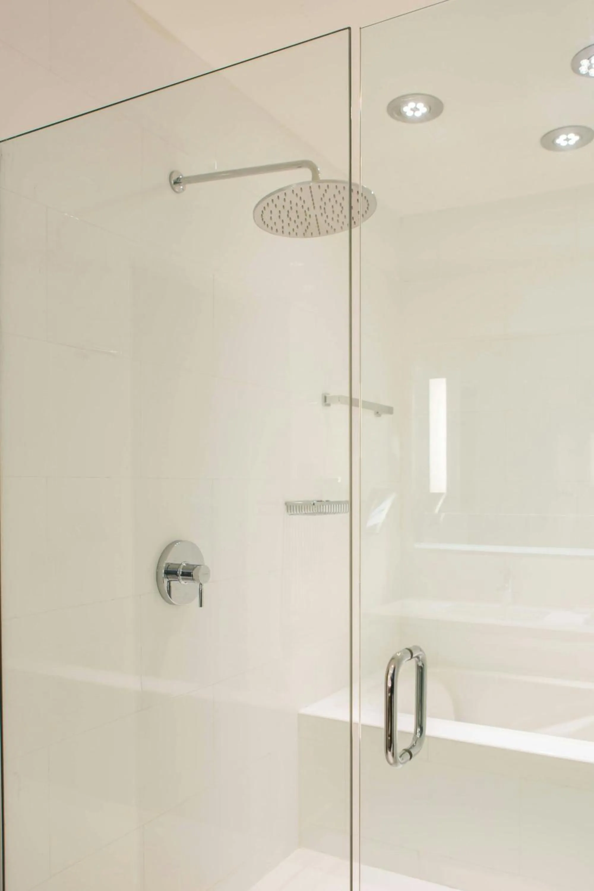 Bathroom in Renaissance Wind Creek Aruba Resort