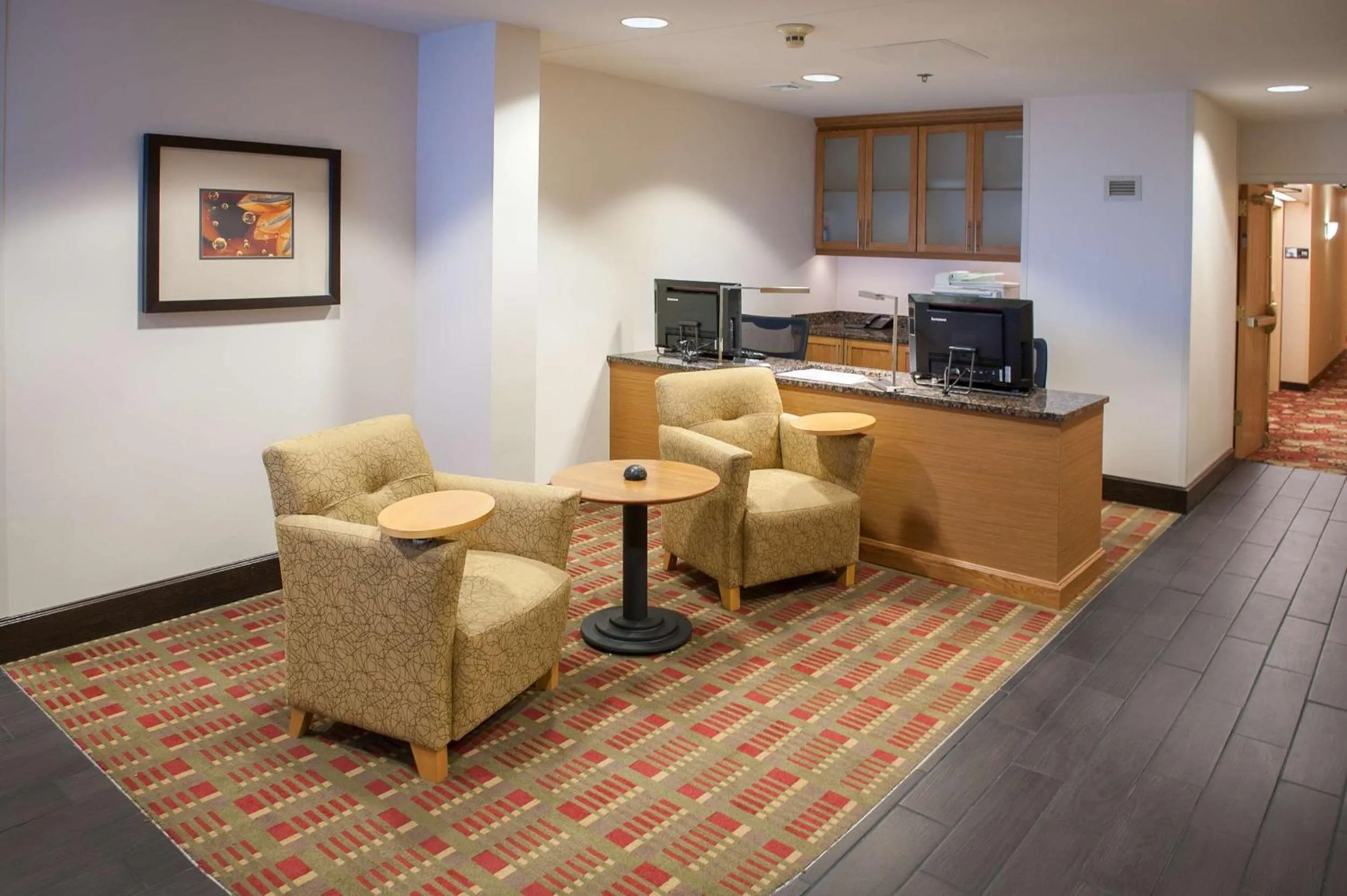 Business facilities in Hampton Inn Pensacola-Airport