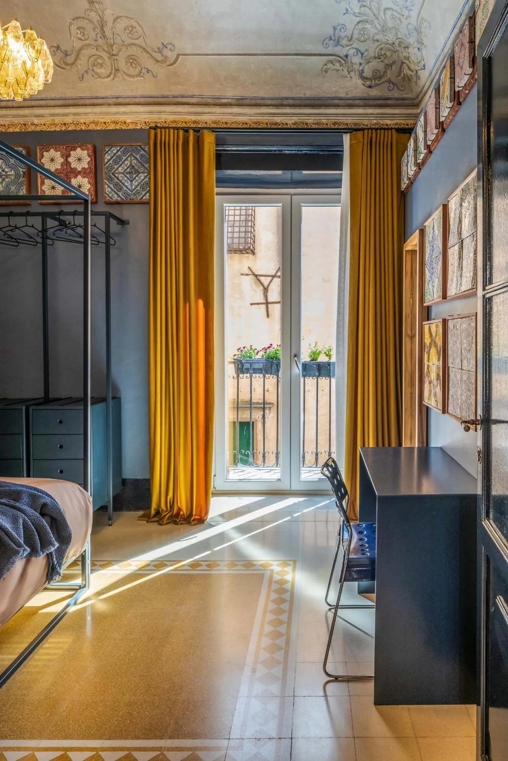 Photo of the whole room in Stanze al Genio B&B