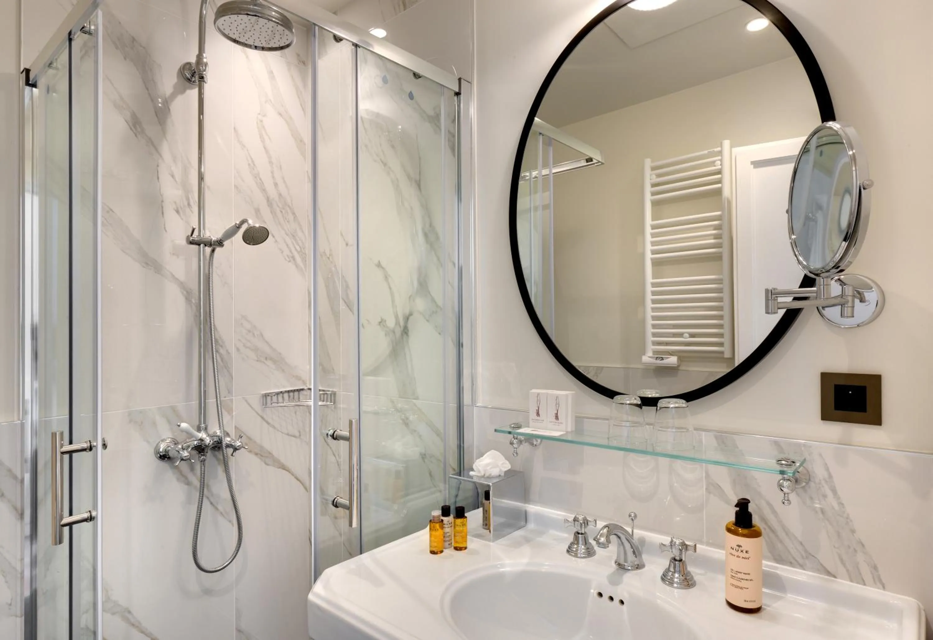 Bathroom in Les Rives de Notre-Dame