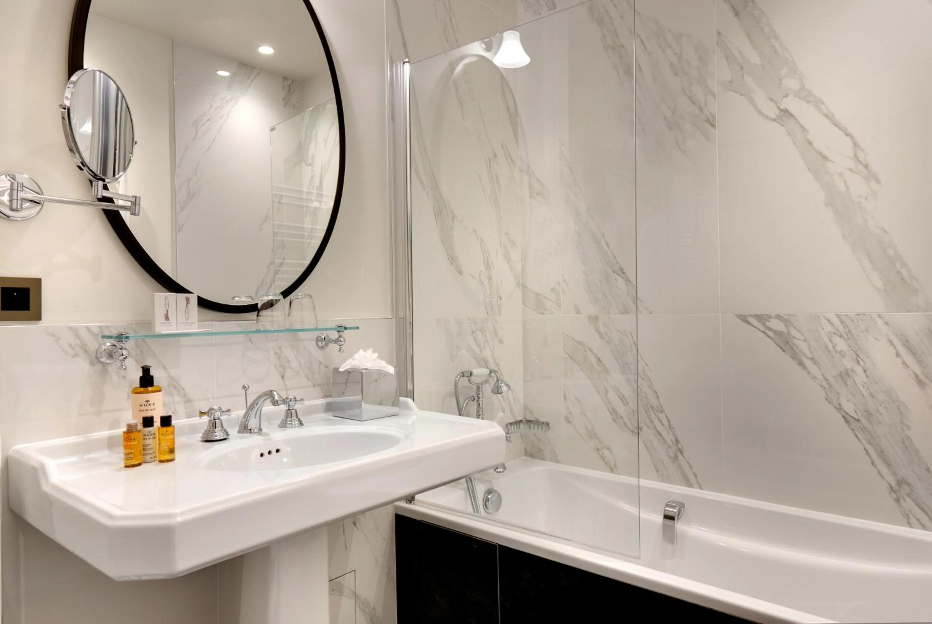 Bathroom in Les Rives de Notre-Dame