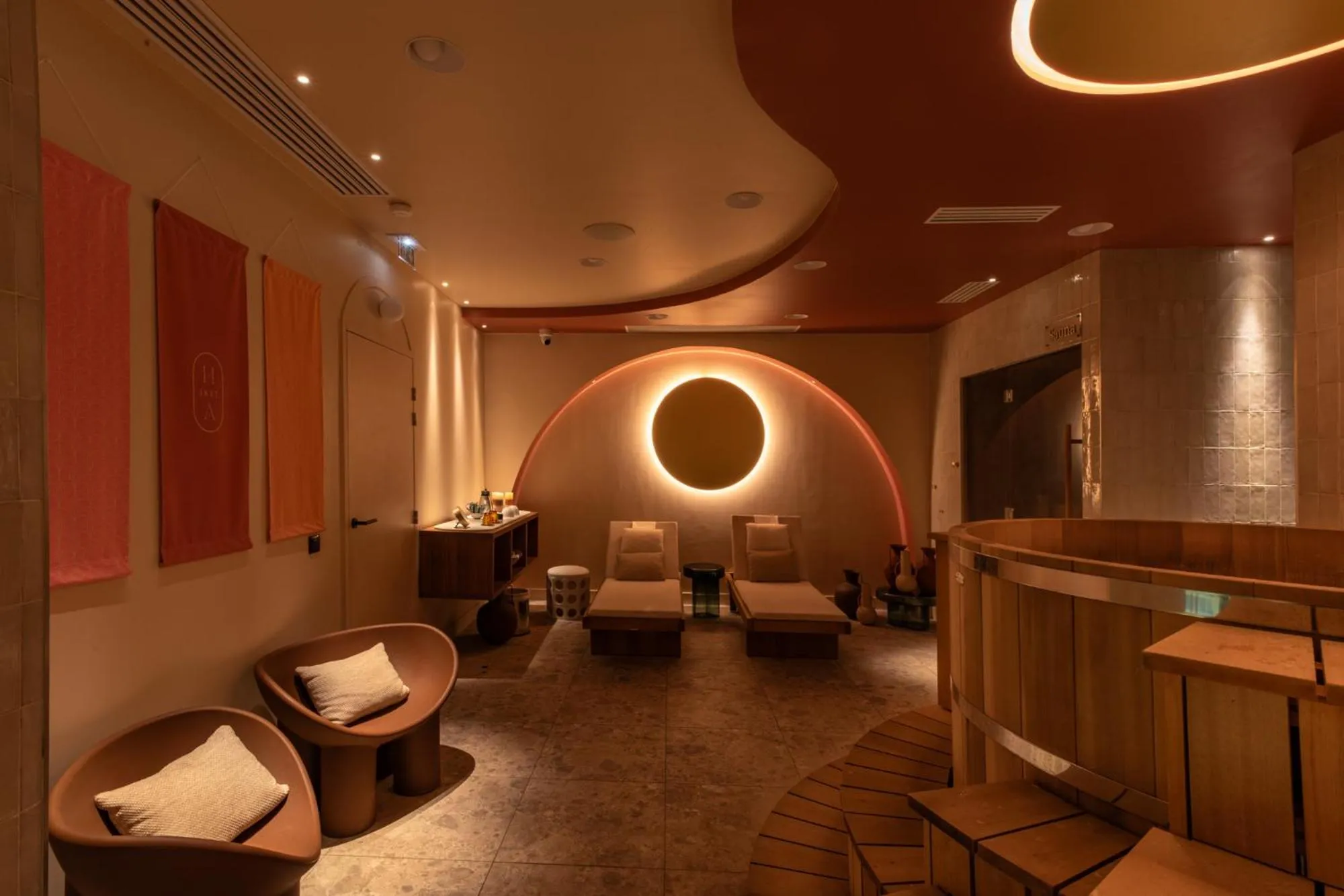 Spa and wellness centre/facilities in Oceania Hôtel d'Anjou Angers