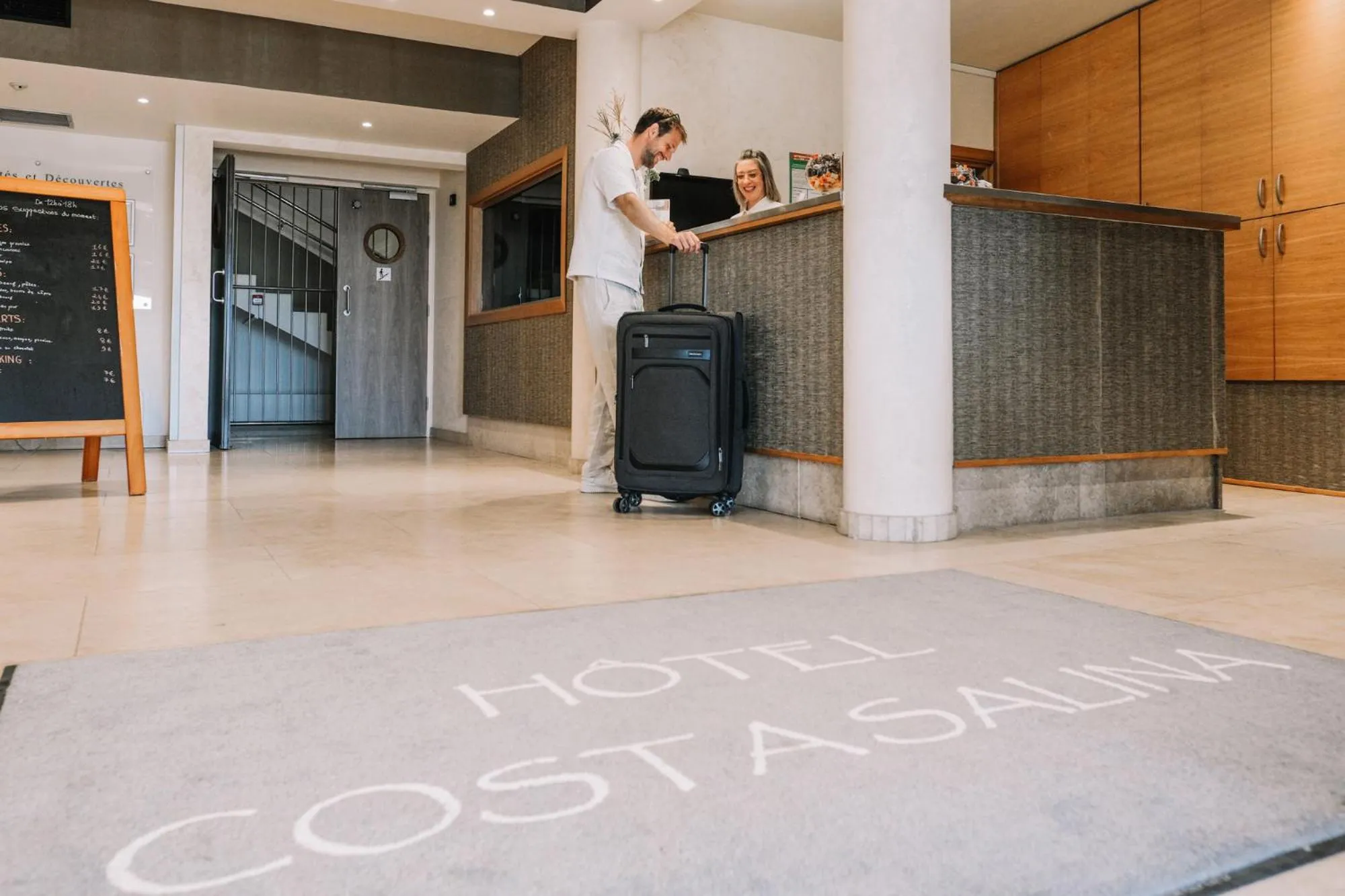 Lobby or reception in Hotel Costa Salina