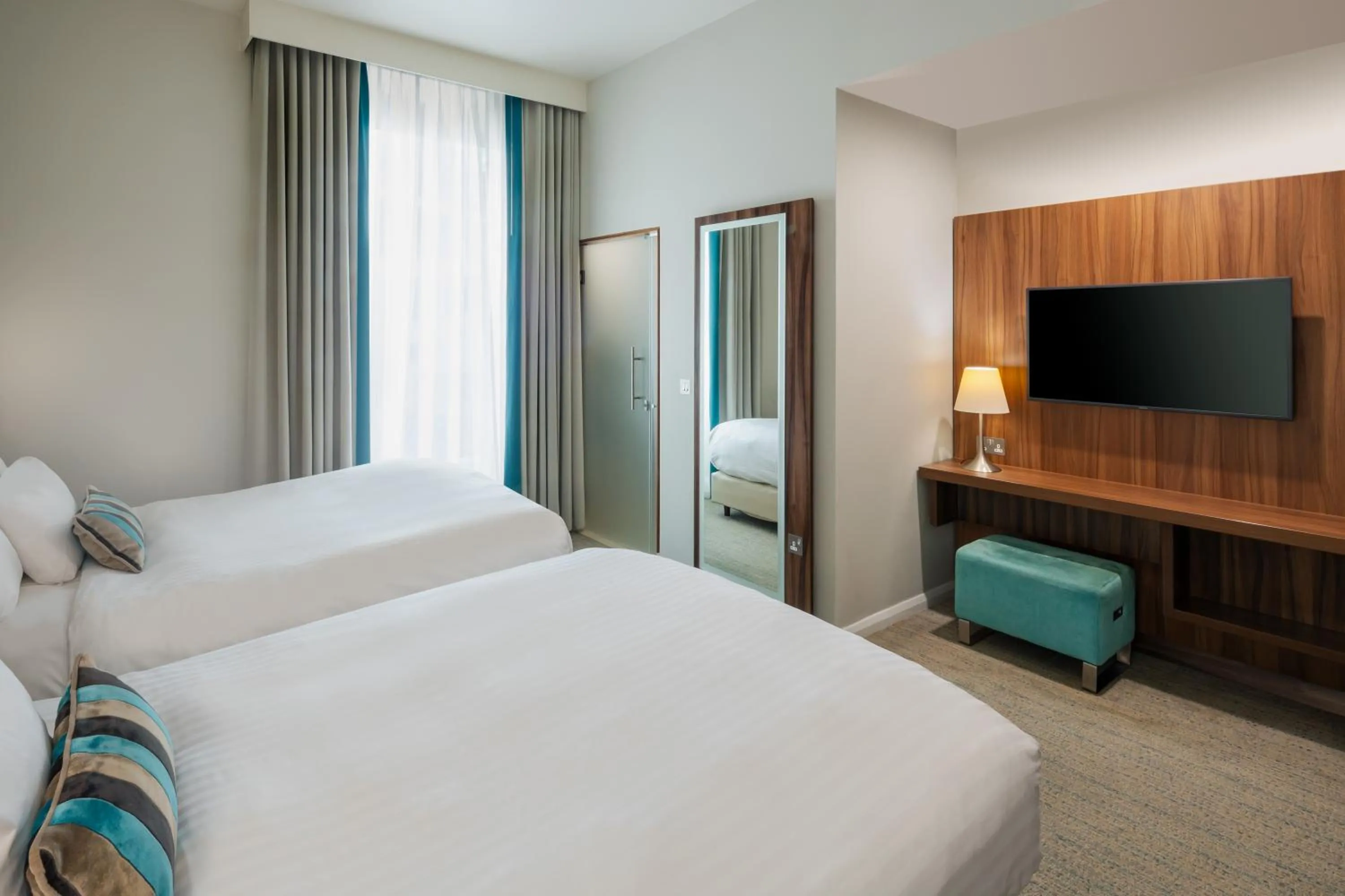 Bed in Courtyard by Marriott Edinburgh