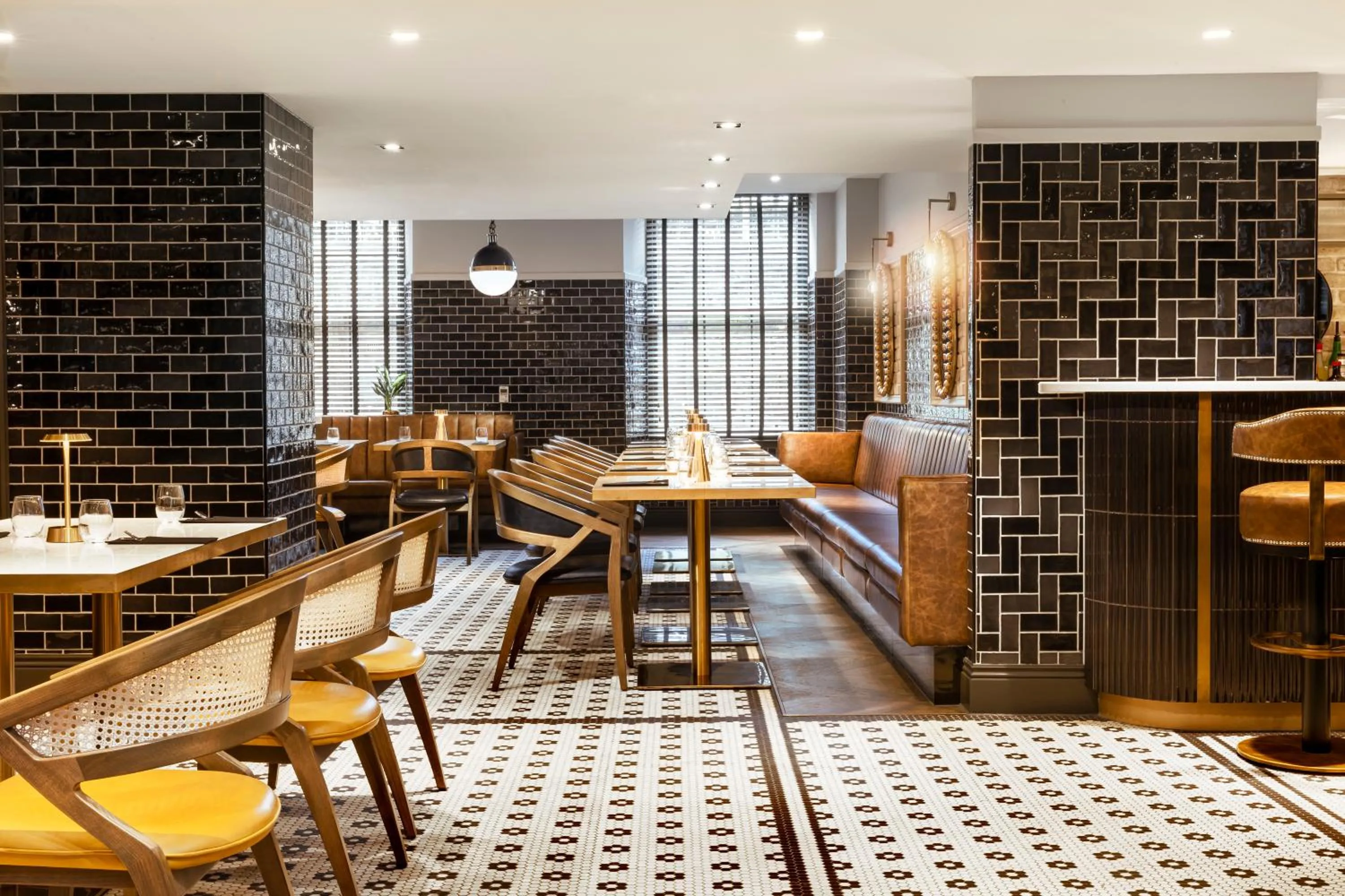Restaurant/places to eat in Courtyard by Marriott Edinburgh