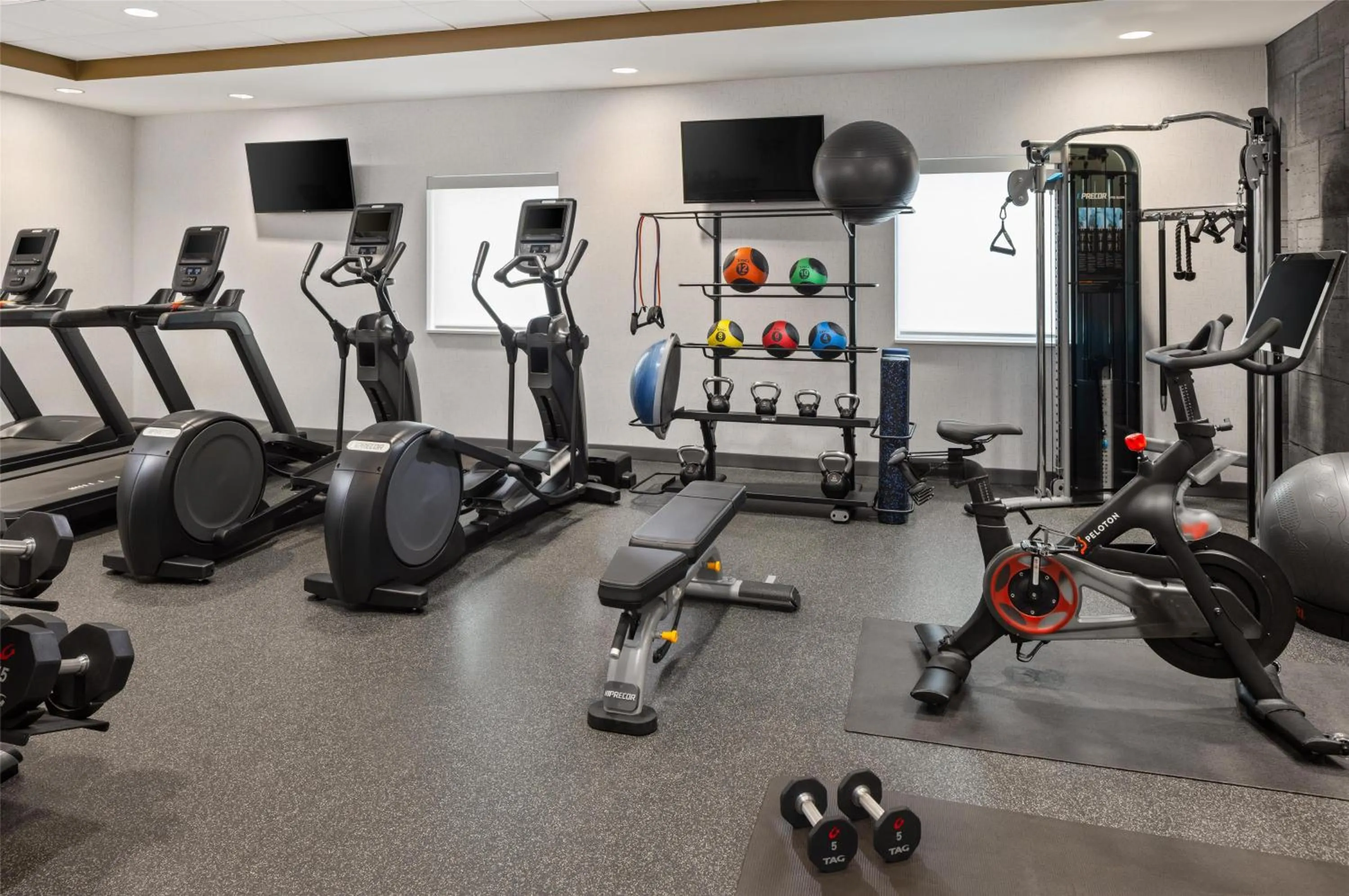 Fitness centre/facilities in Home2 Suites by Hilton Roseville Minneapolis