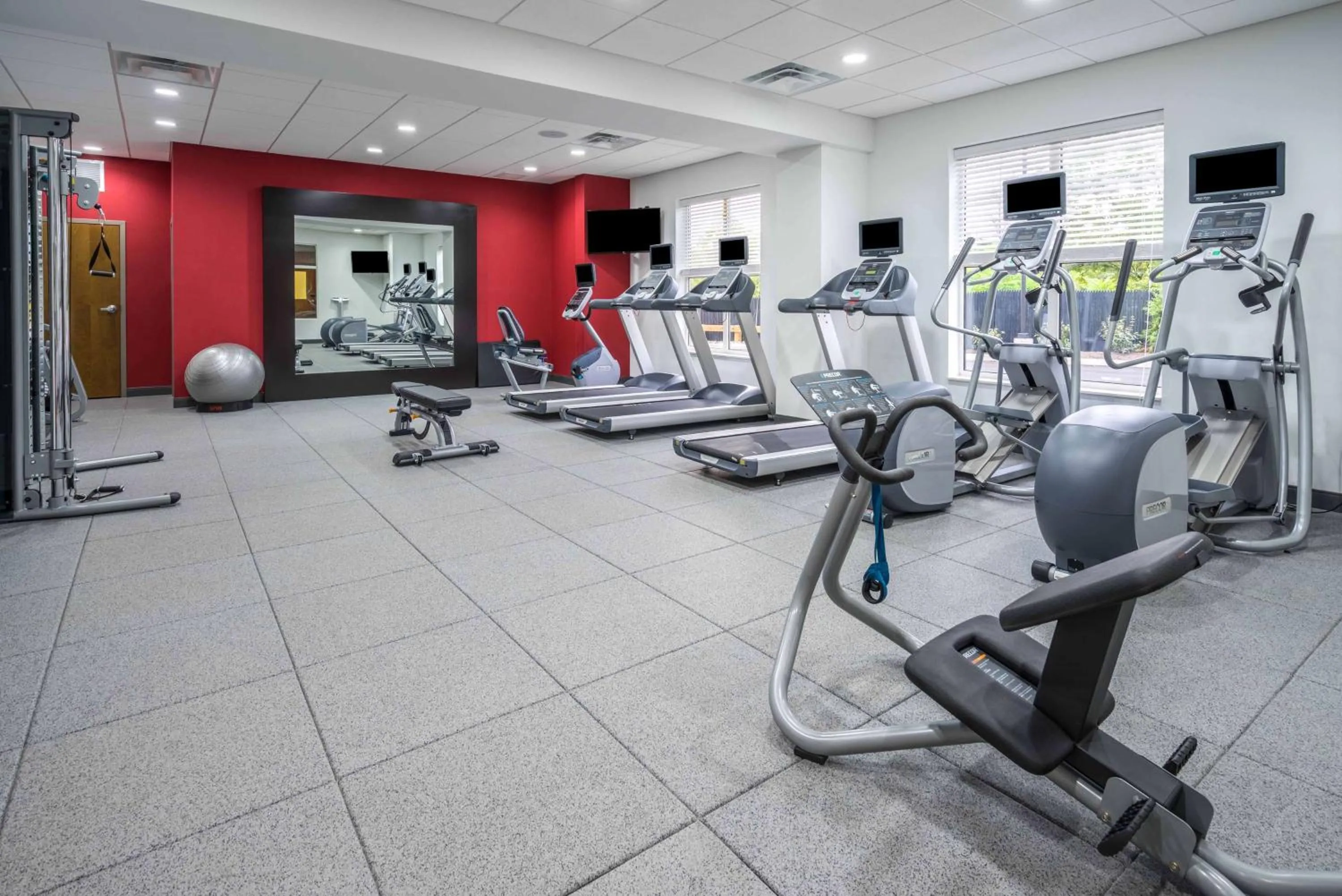 Fitness centre/facilities in Homewood Suites by Hilton Philadelphia Plymouth Meeting