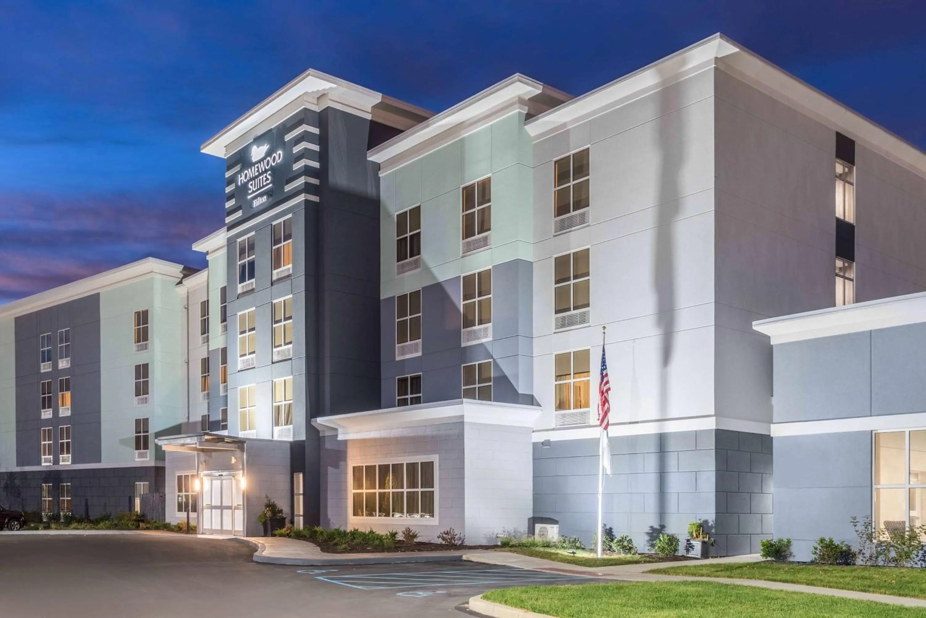 Property building in Homewood Suites by Hilton Philadelphia Plymouth Meeting