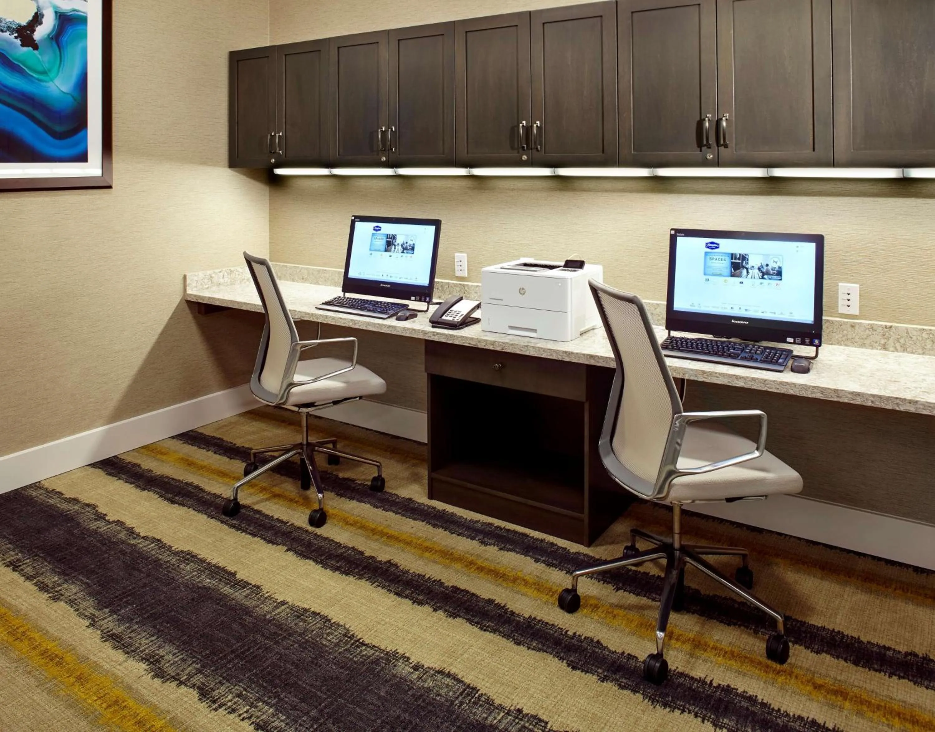 Business facilities in Hampton Inn & Suites Pittsburgh Airport South/Settlers Ridge
