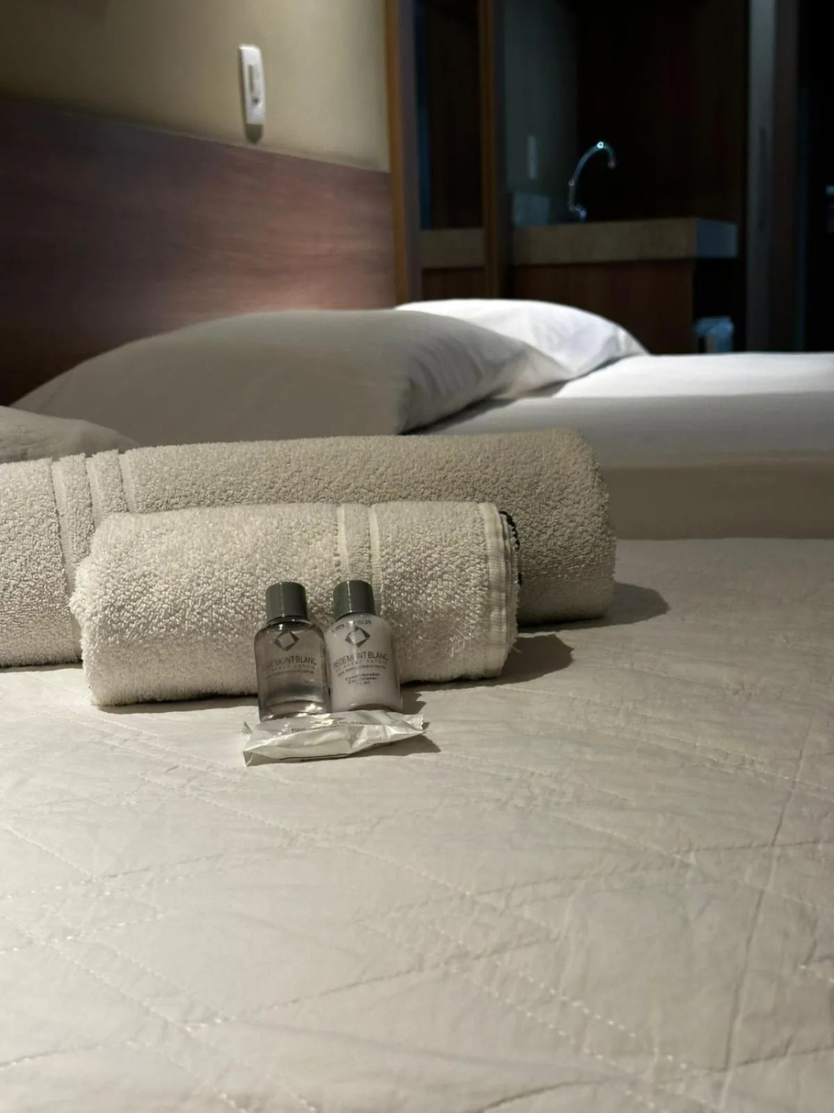 Bed in Mont Blanc Suites Duque de Caxias