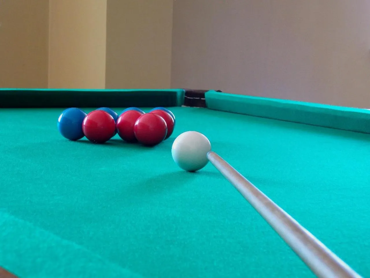 Billiard in Mont Blanc Suites Duque de Caxias