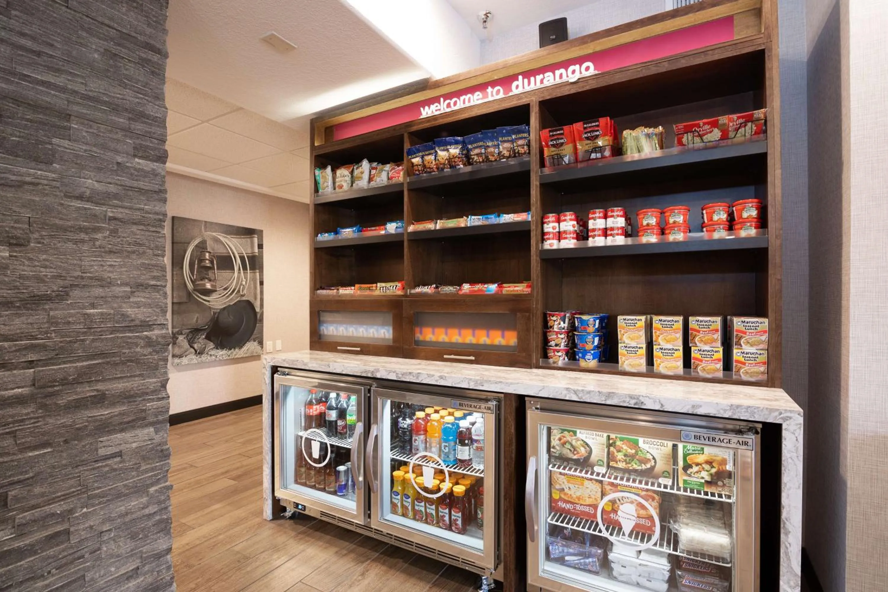 Restaurant/places to eat in Hampton Inn Durango