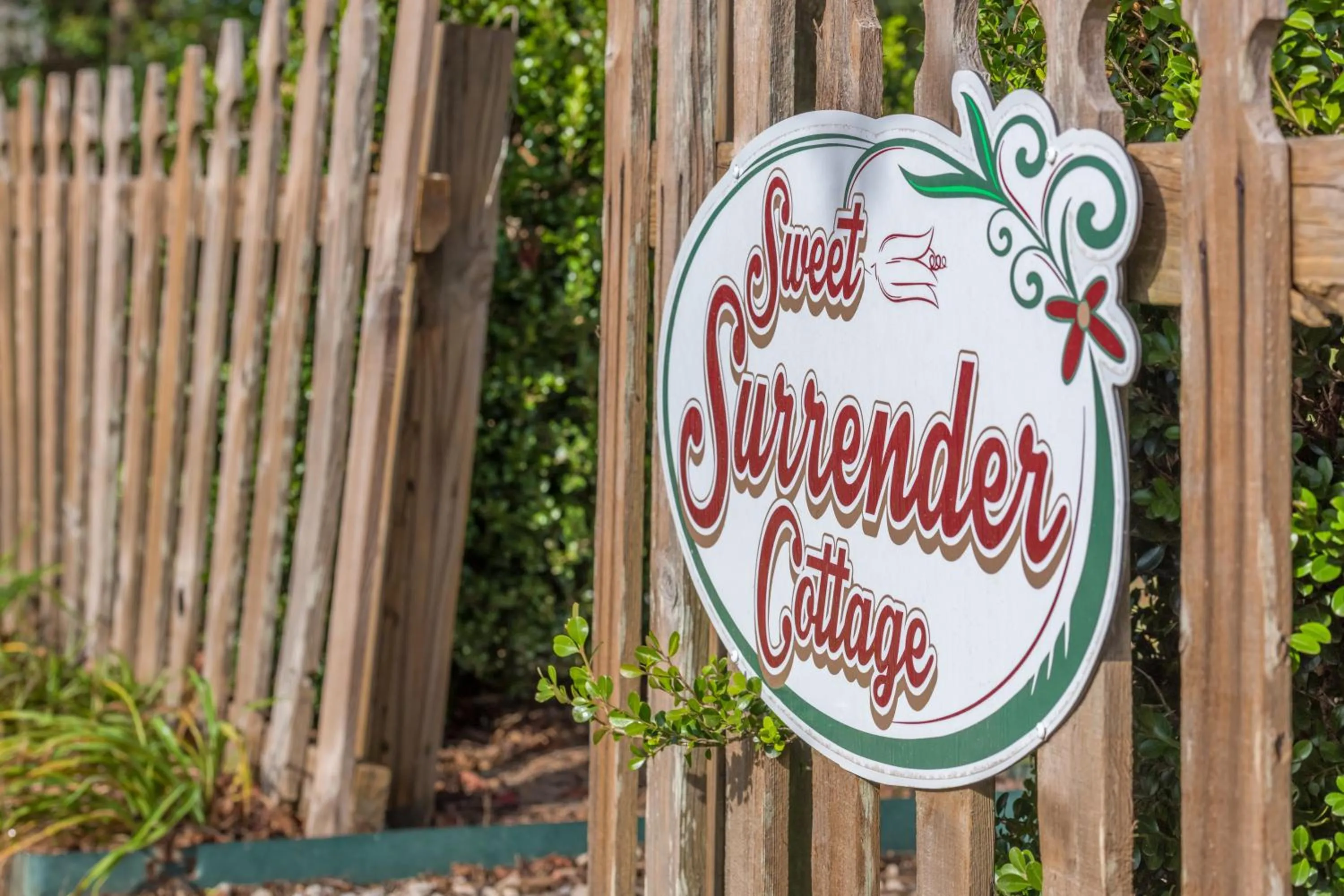 Property logo or sign in Maison D'Memoire Bed & Breakfast Cottages