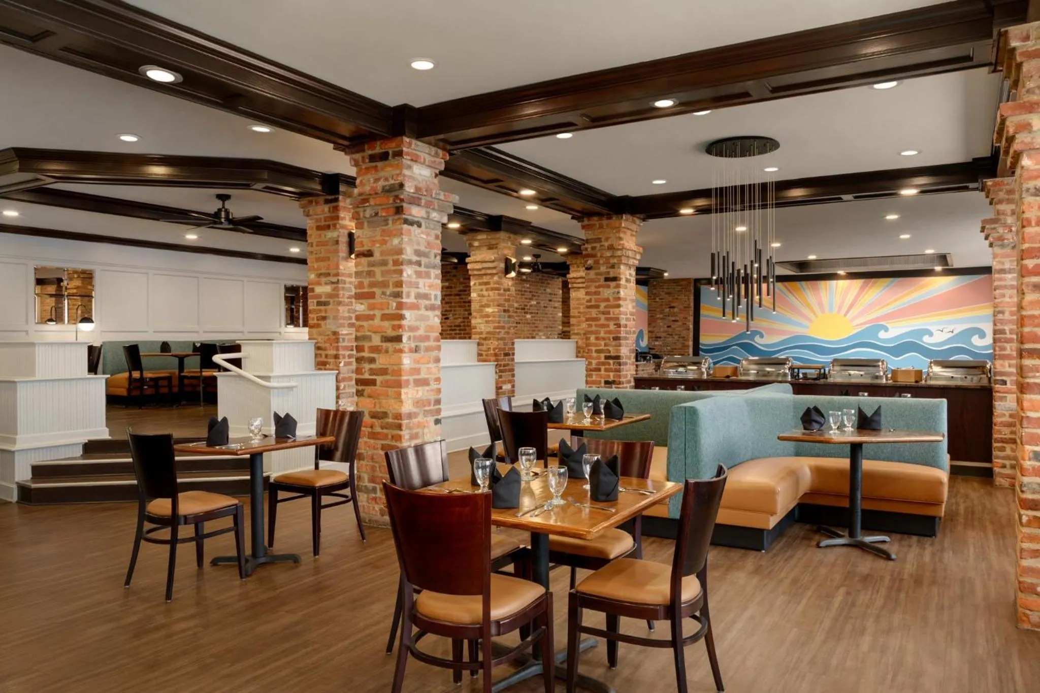 Lounge or bar in Holiday Inn Virginia Beach - Norfolk by IHG