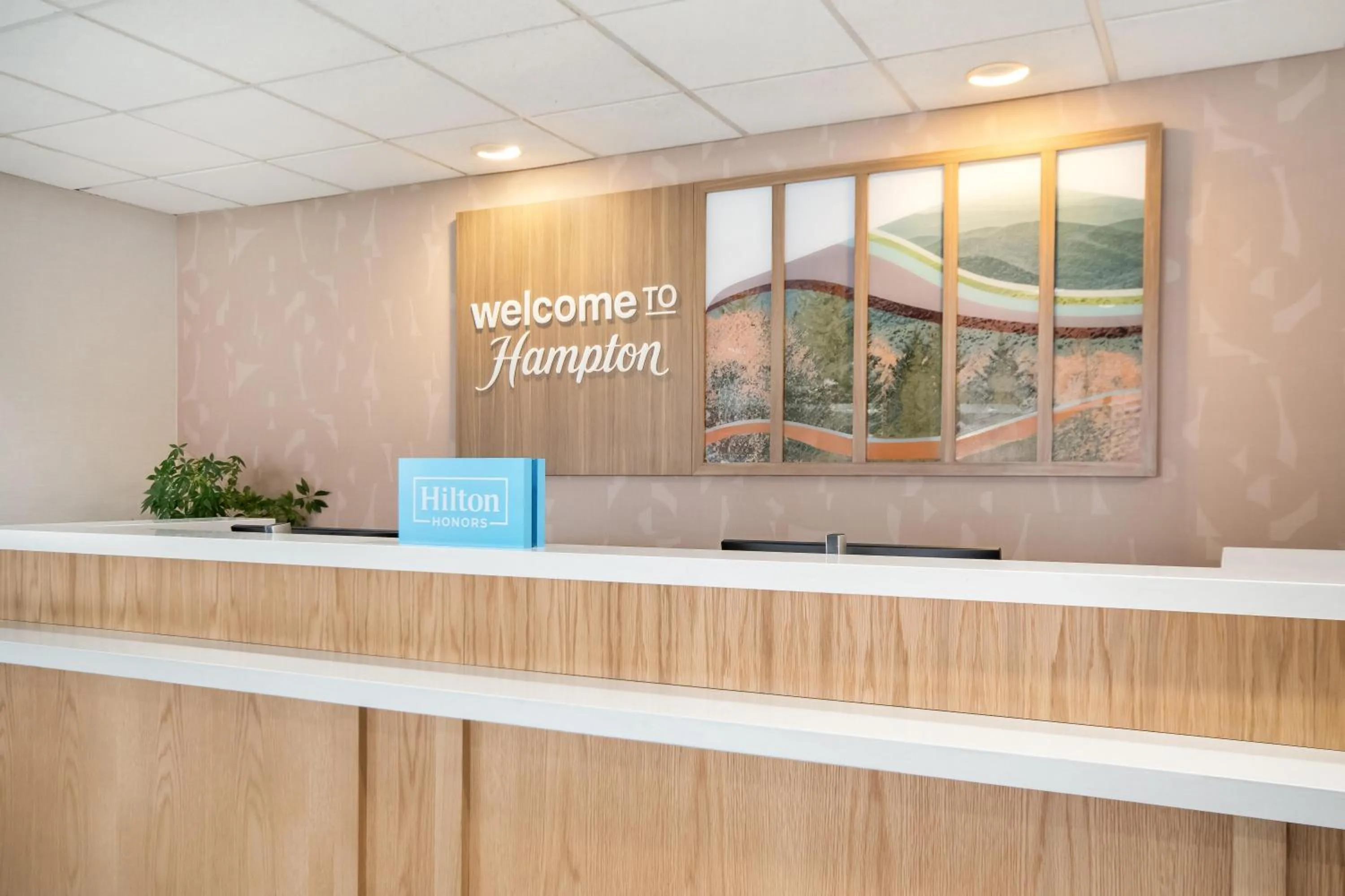 Lobby or reception in Hampton Inn Rutland/Killington