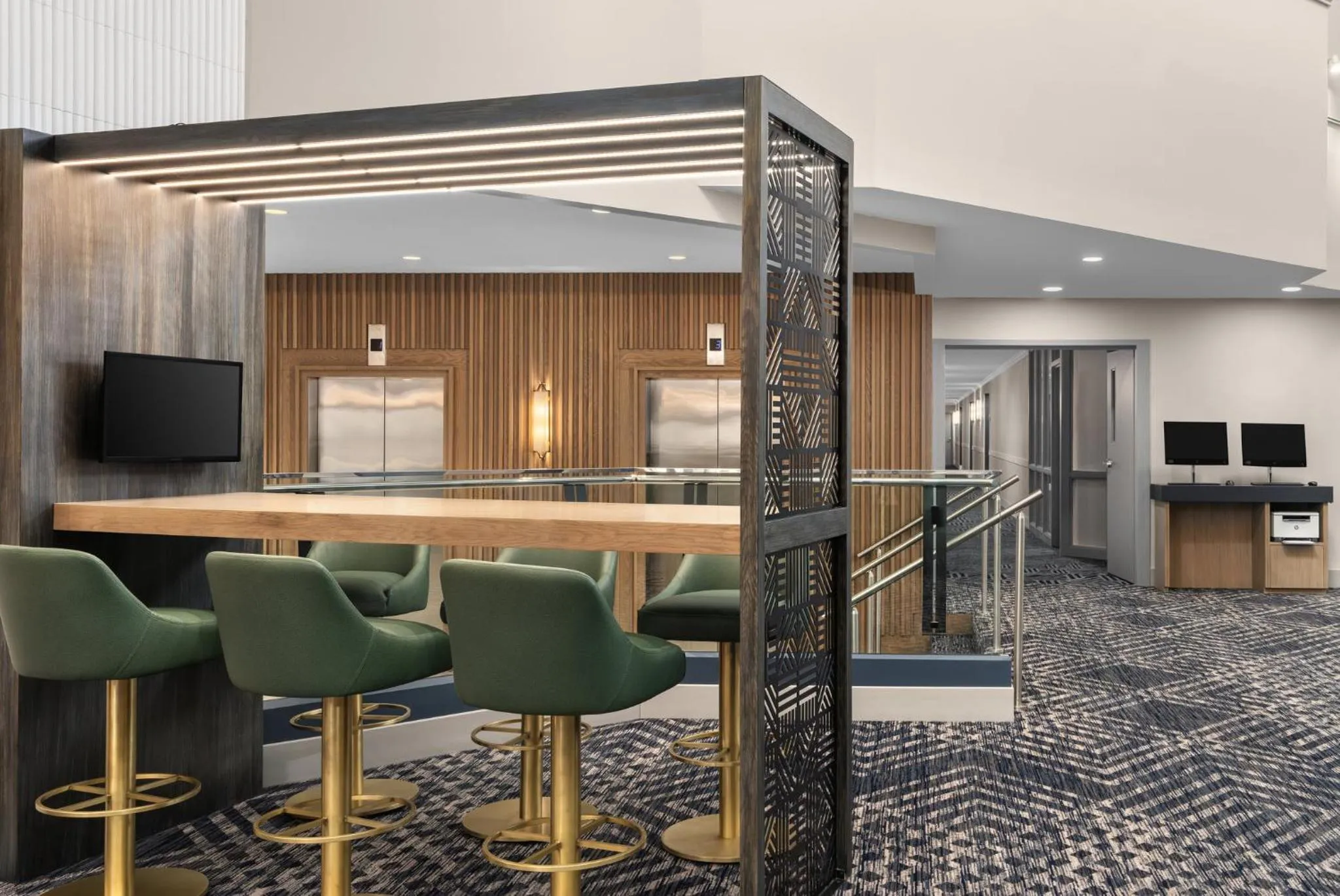 Property building in Crowne Plaza Virginia Beach Town Center by IHG