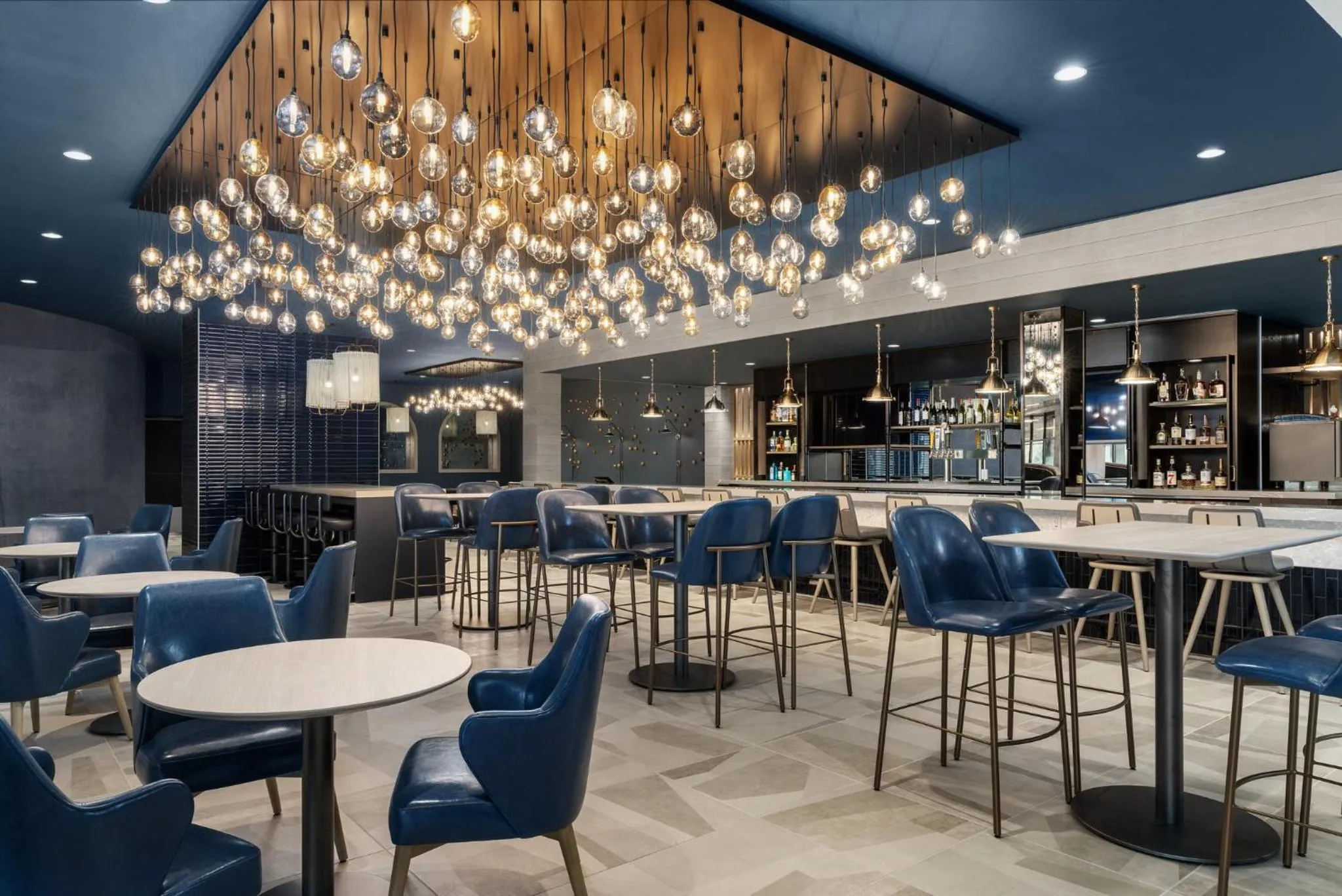 Restaurant/places to eat in Crowne Plaza Virginia Beach Town Center by IHG