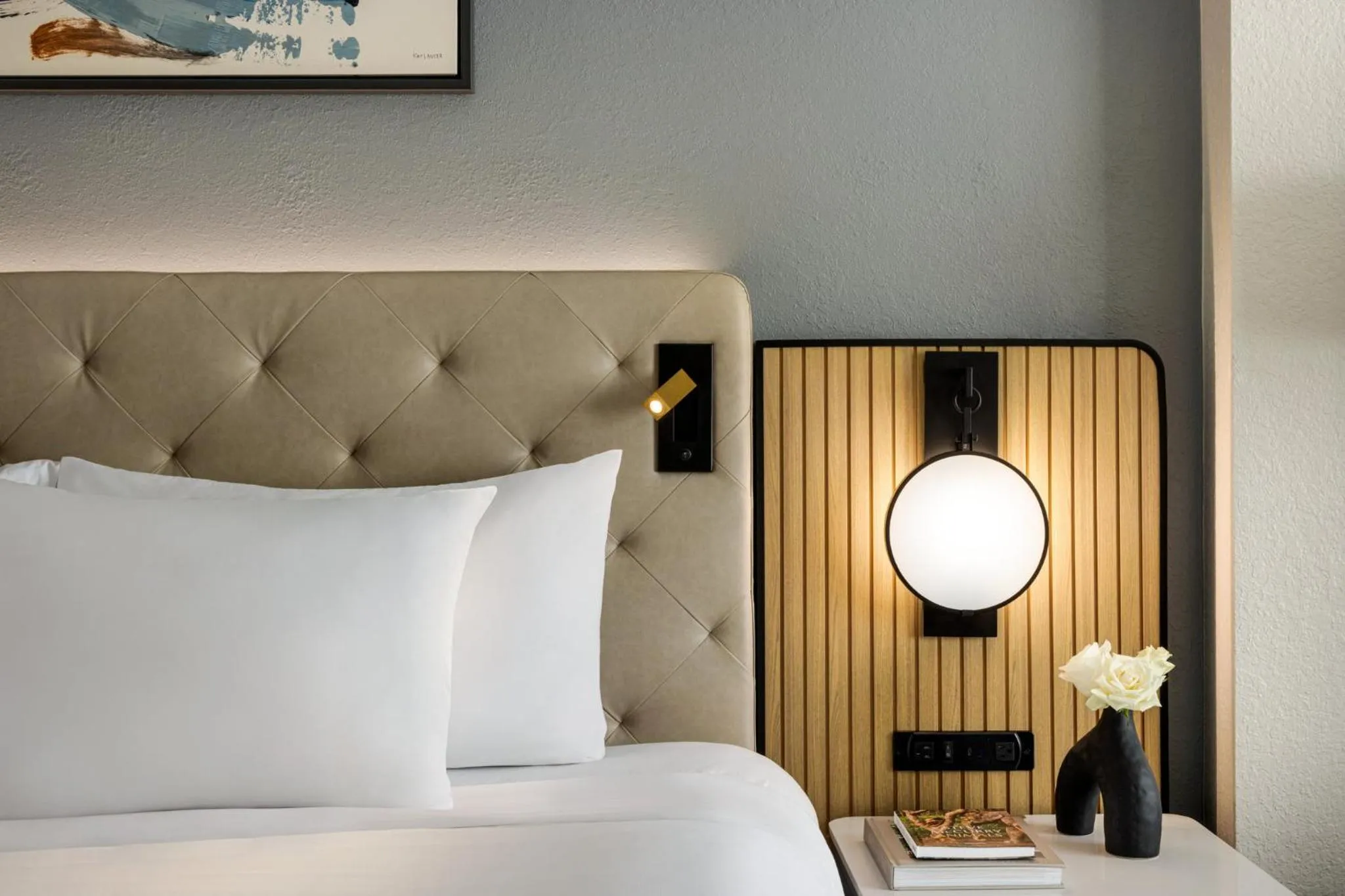 Photo of the whole room, Bed in Crowne Plaza Virginia Beach Town Center by IHG