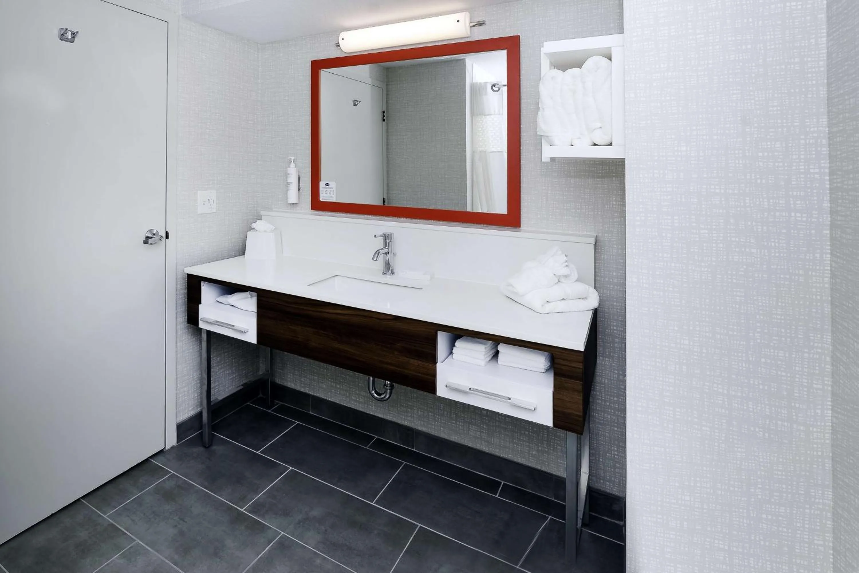 Bathroom in Hampton Inn Port Charlotte