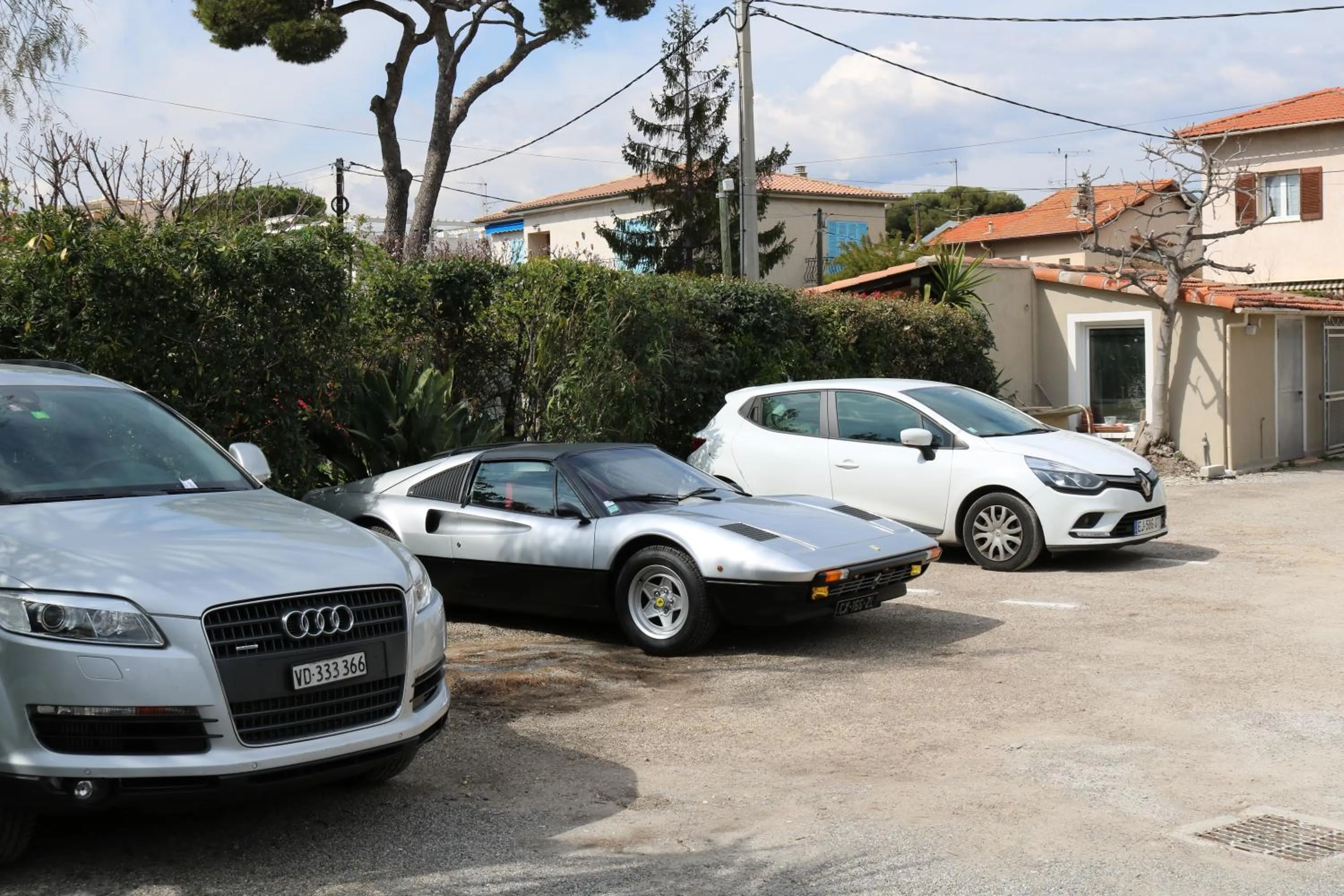 Area and facilities in Hôtel du Bord de Mer "Le Vanillé"