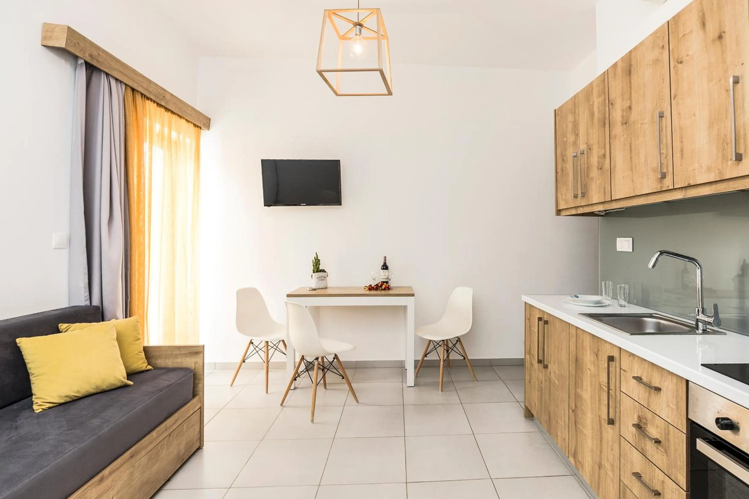 TV and multimedia in Castell Hotel