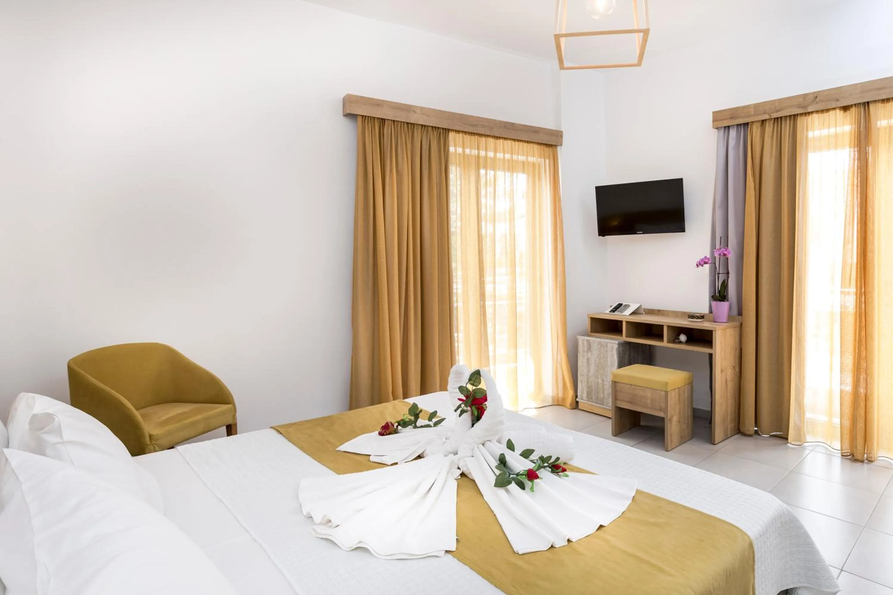 TV and multimedia, Bed in Castell Hotel