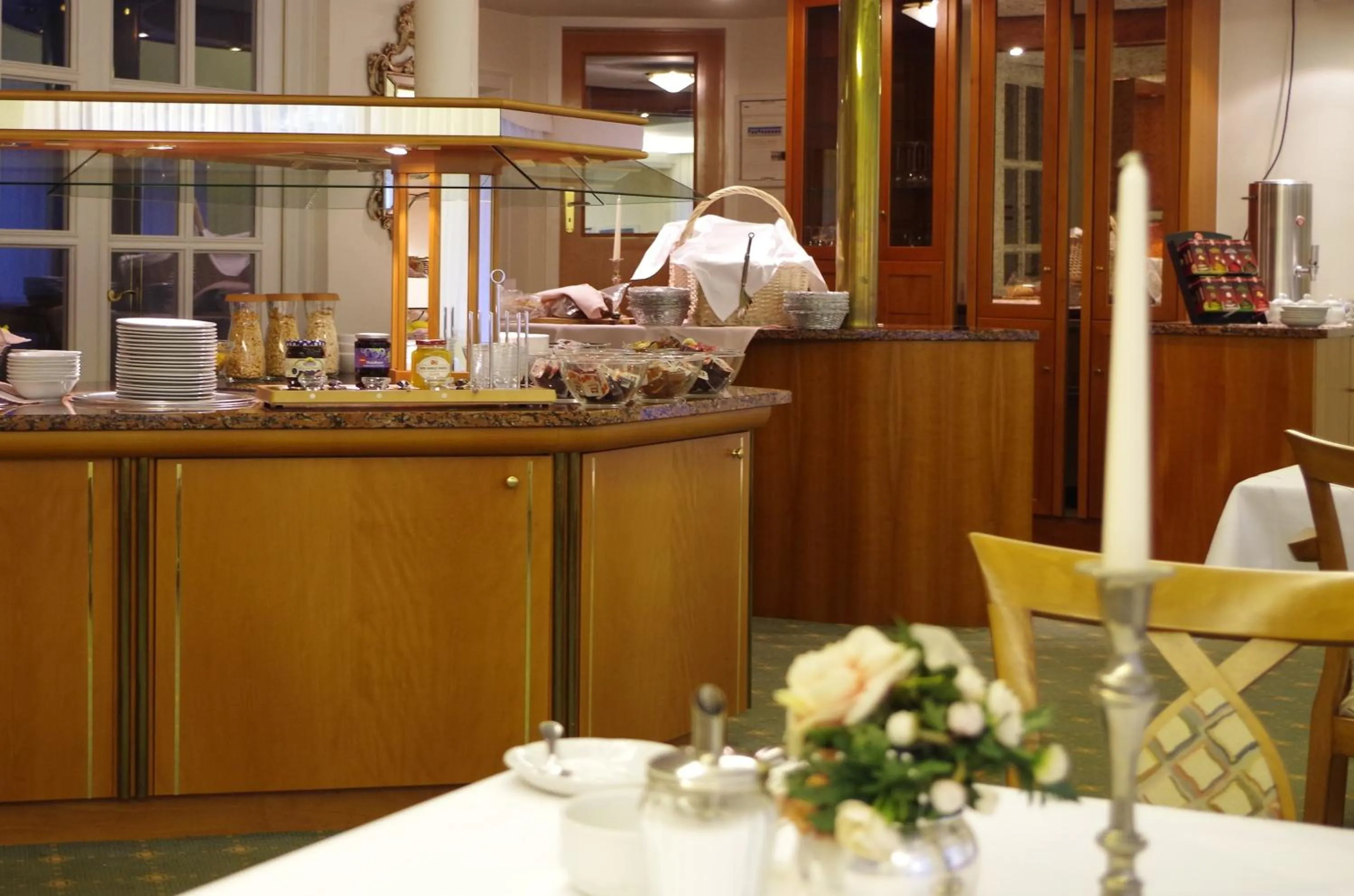 Breakfast in Hotel Rheinland