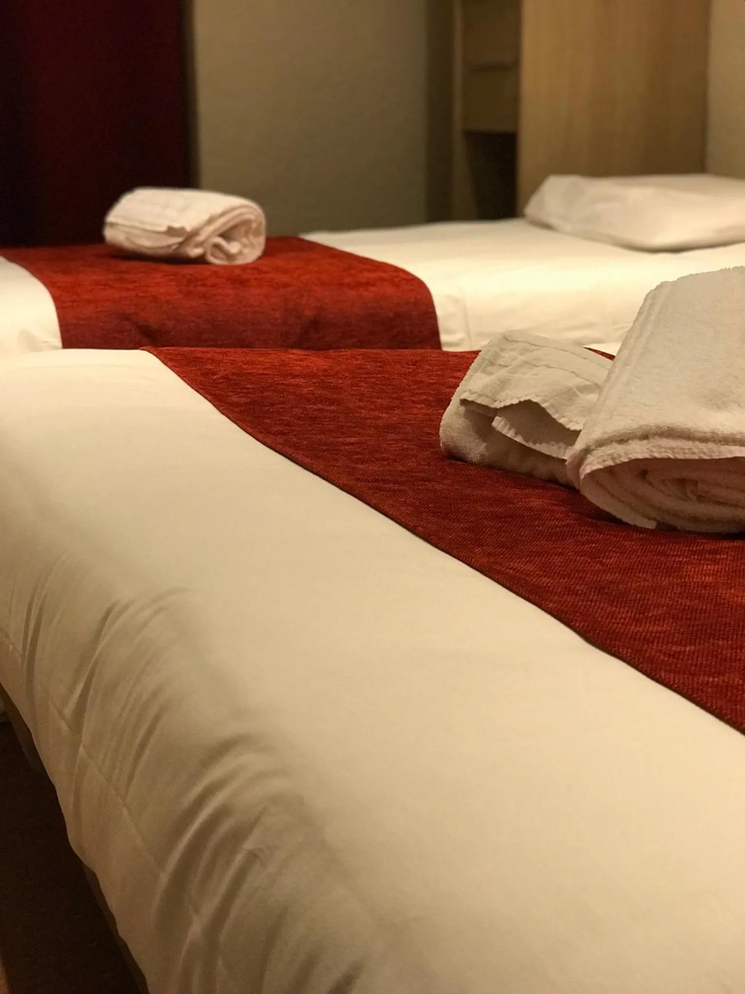 Decorative detail, Bed in Hotel de Bretagne