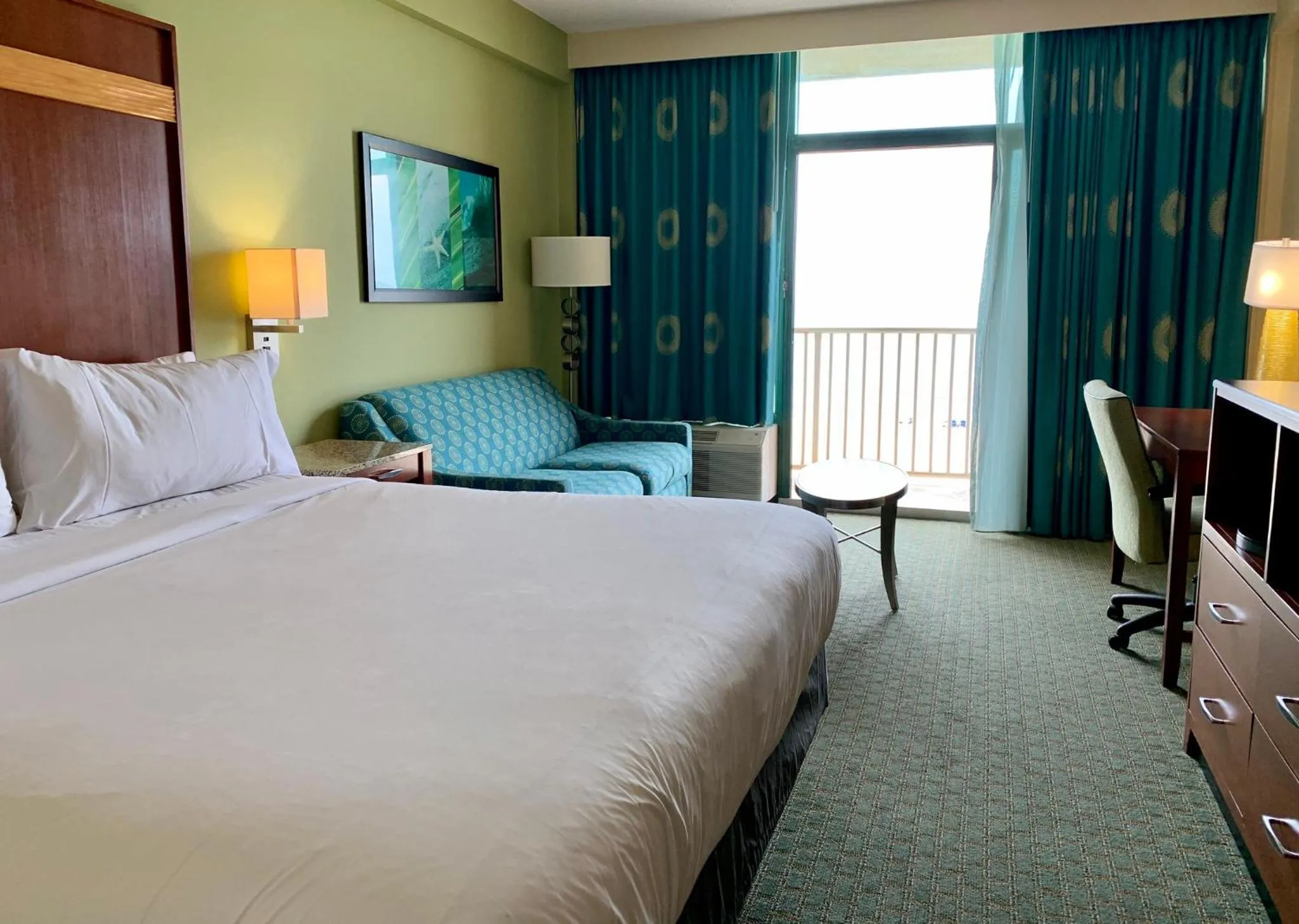 Photo of the whole room, Bed in Holiday Inn & Suites Virginia Beach - North Beach by IHG