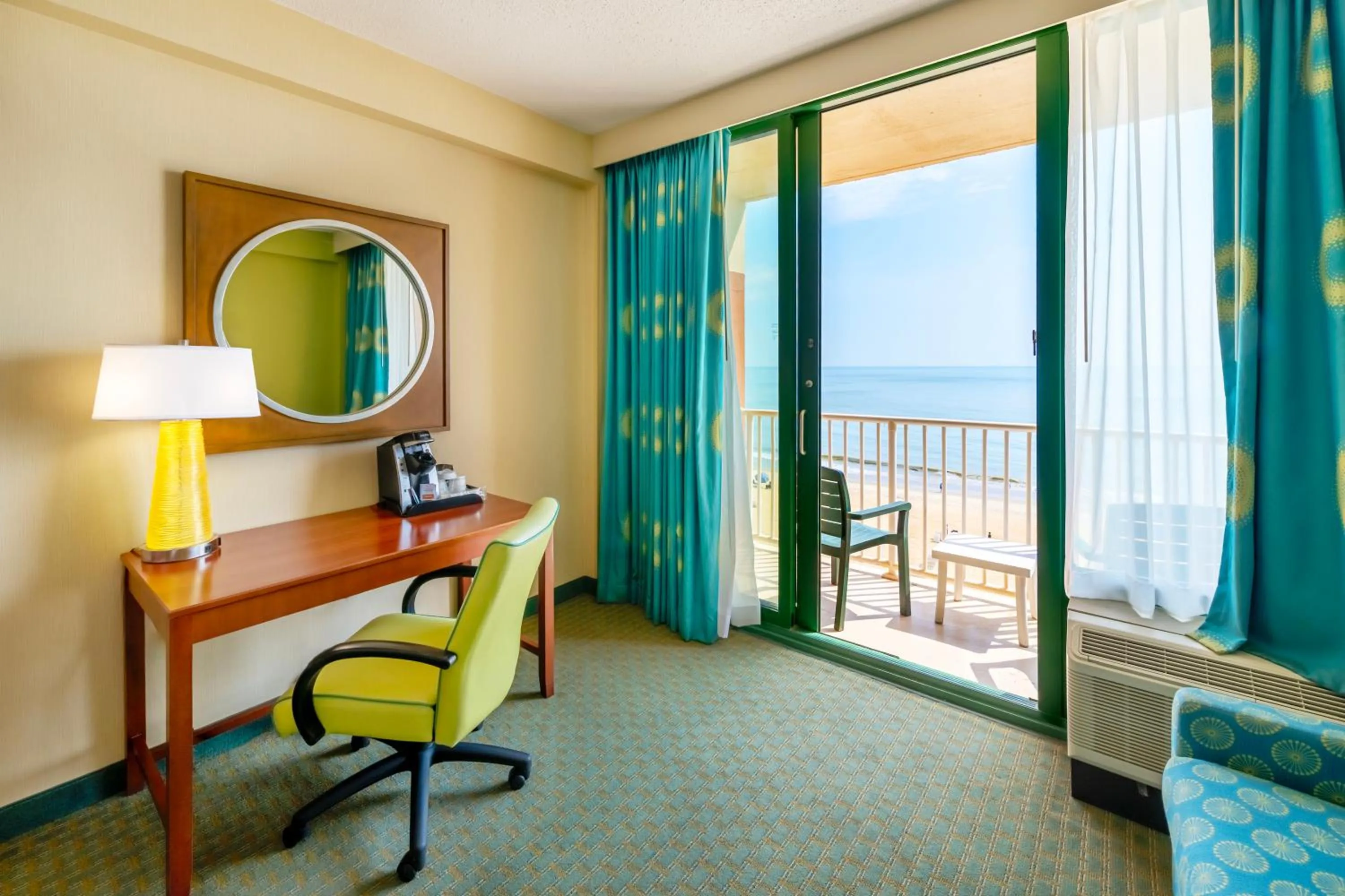 Bedroom in Holiday Inn & Suites Virginia Beach - North Beach by IHG