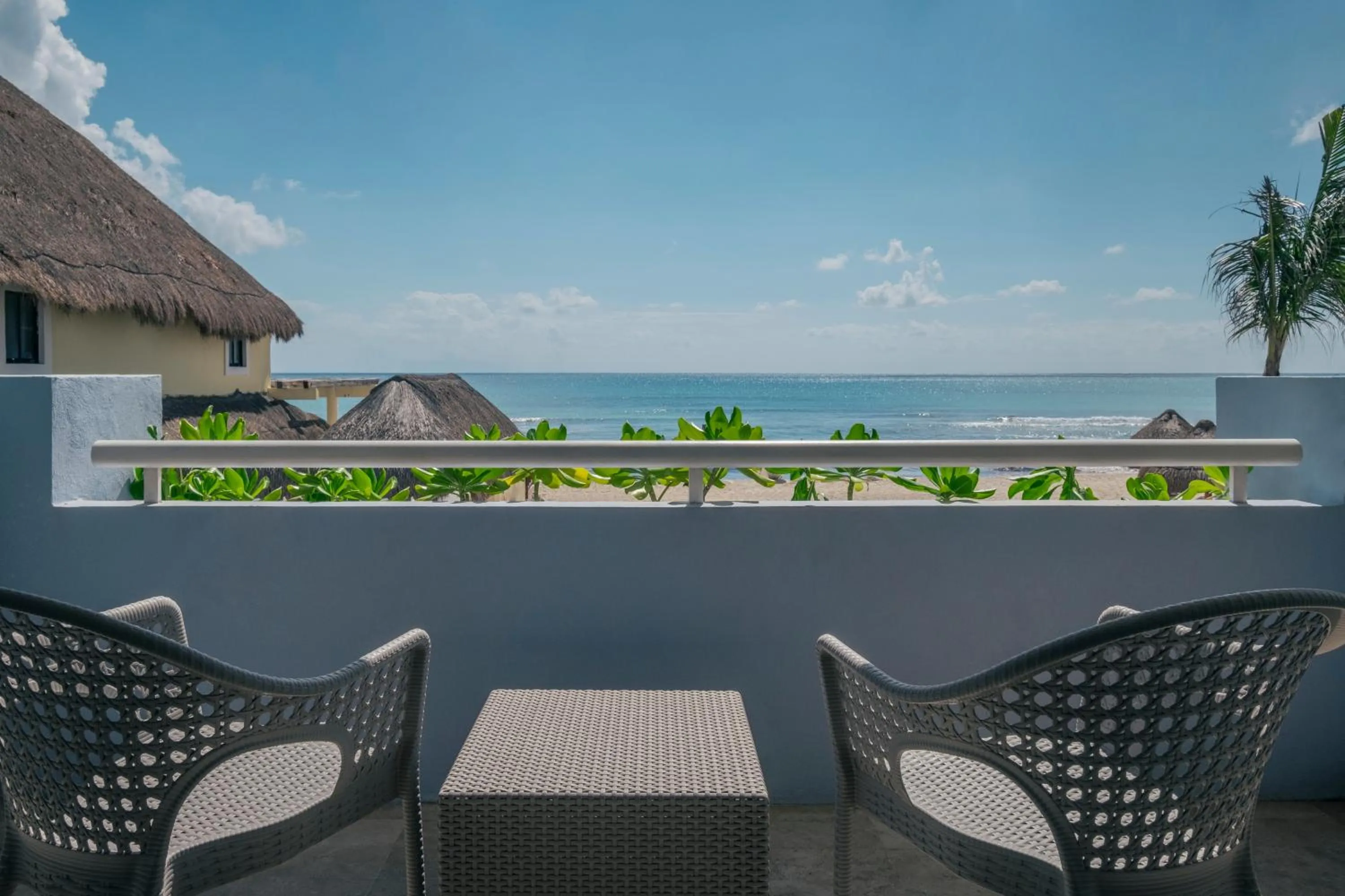 Day in Iberostar Waves Paraíso del Mar - All Inclusive