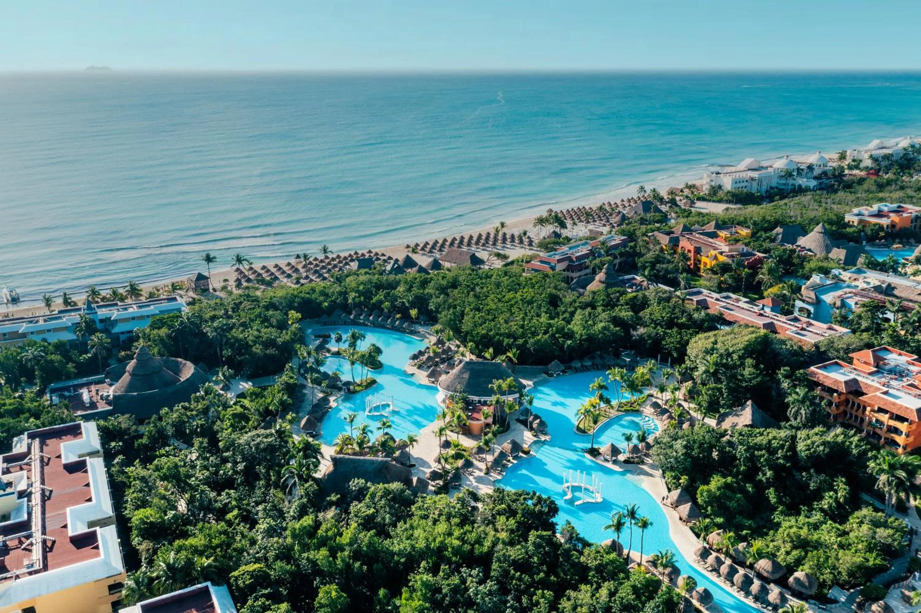 Bird's eye view in Iberostar Waves Paraíso del Mar - All Inclusive