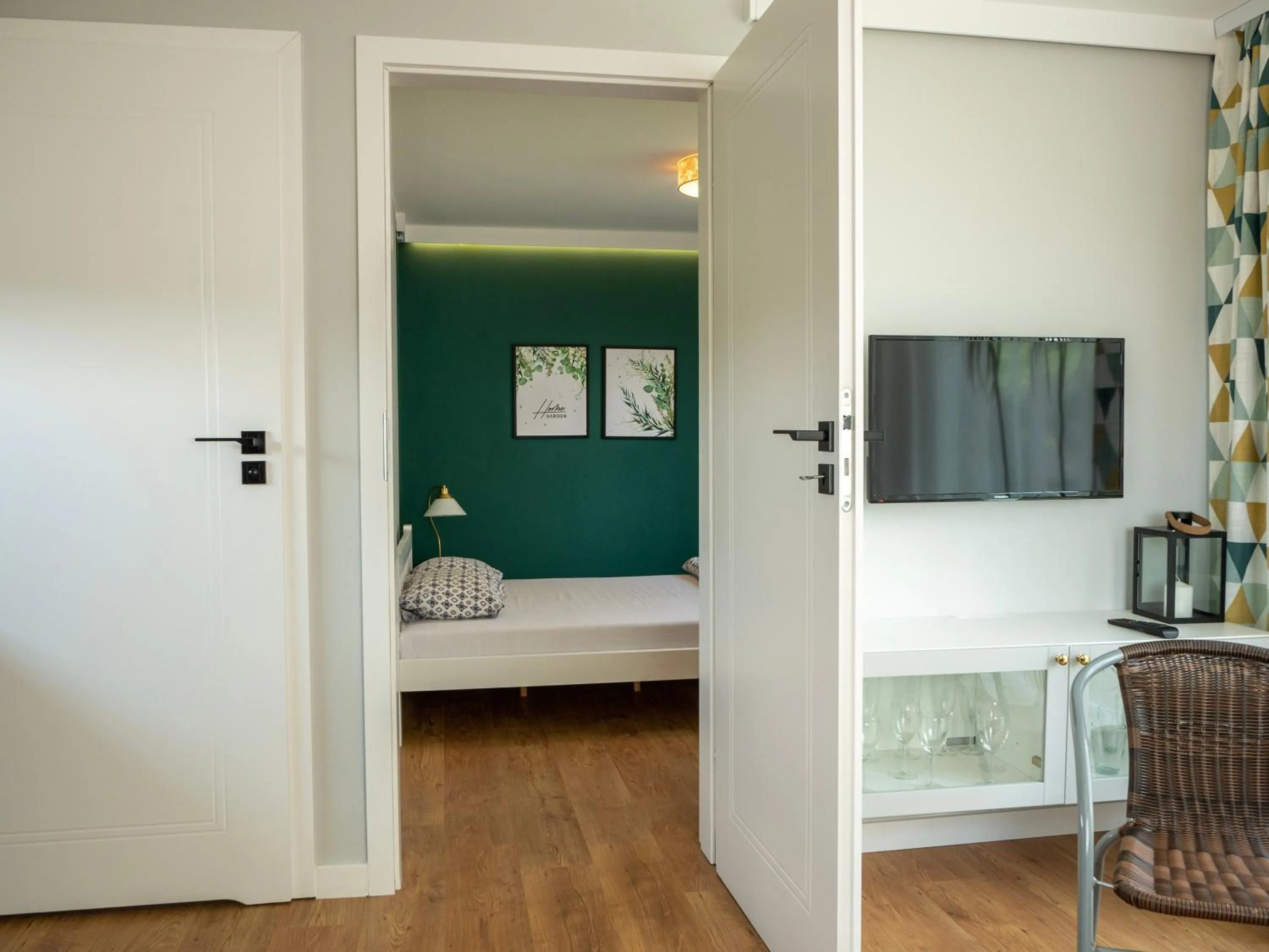 Hostel w ogrodzie