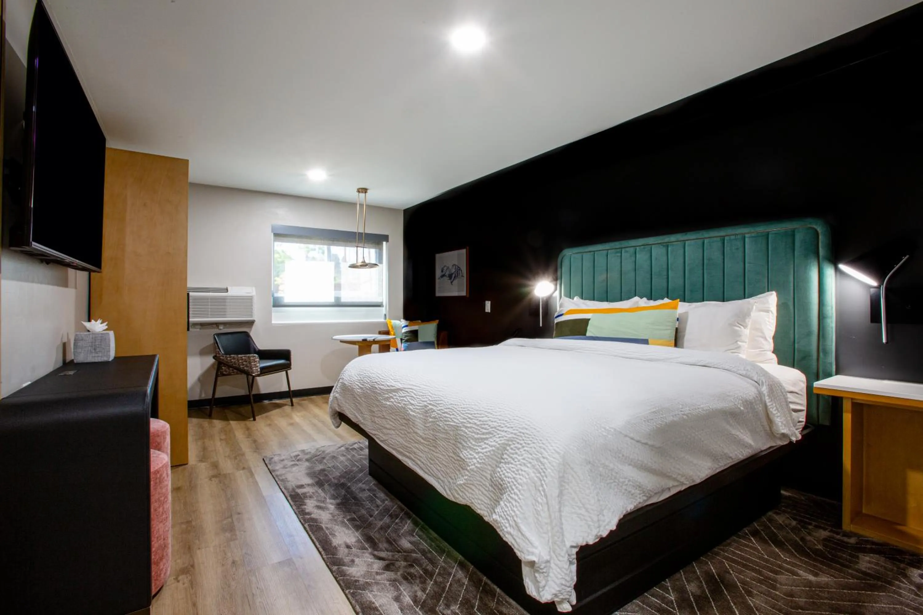 Bed in voco Flagstaff by IHG