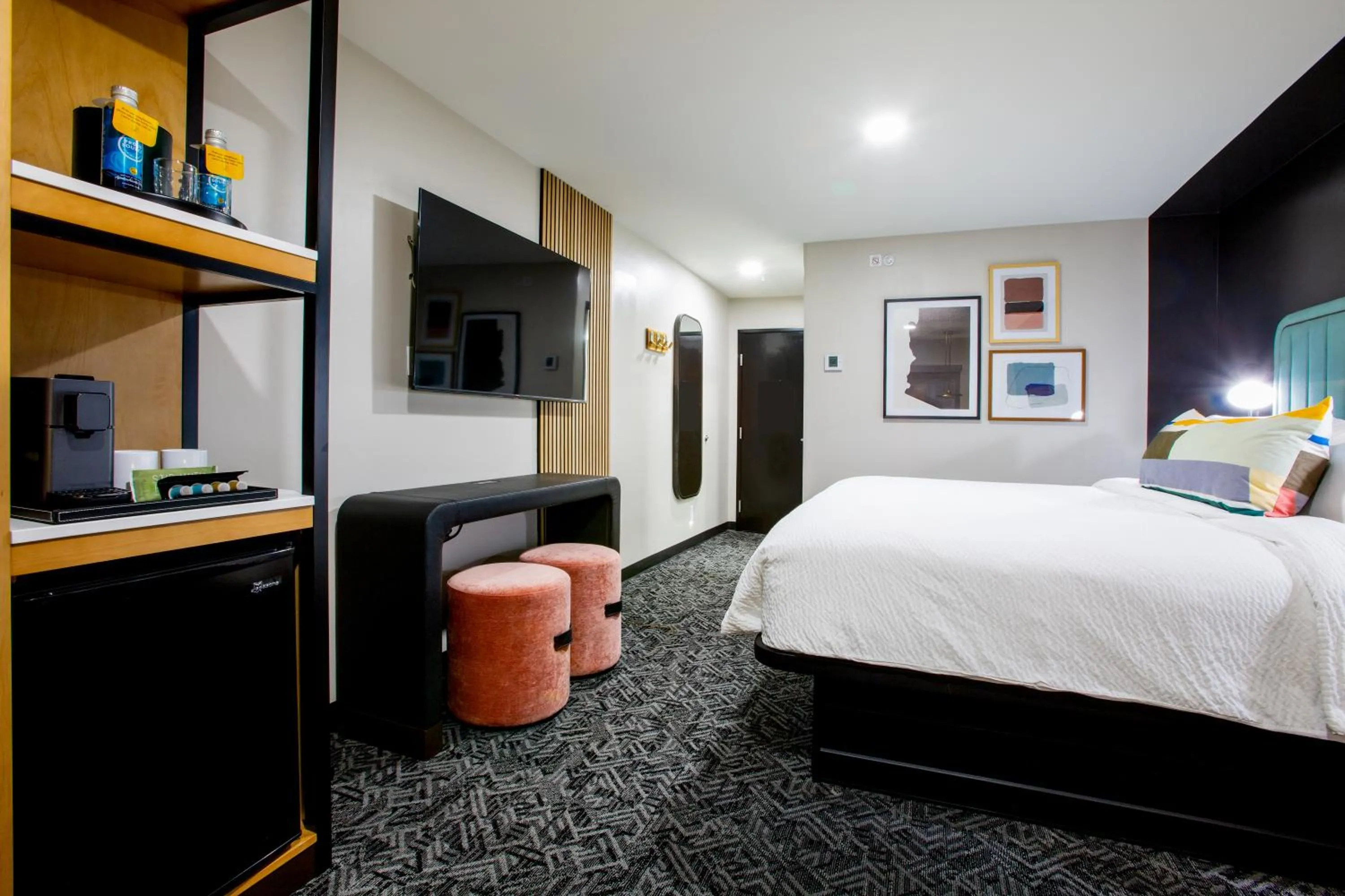 Photo of the whole room, Bed in voco Flagstaff by IHG