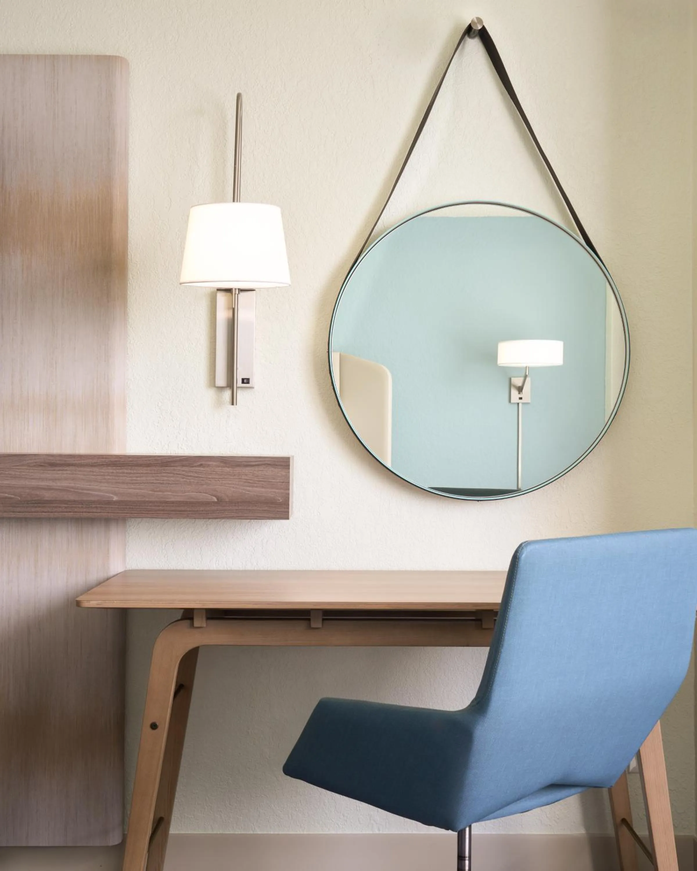 Guests in Delta Hotels by Marriott West Palm Beach